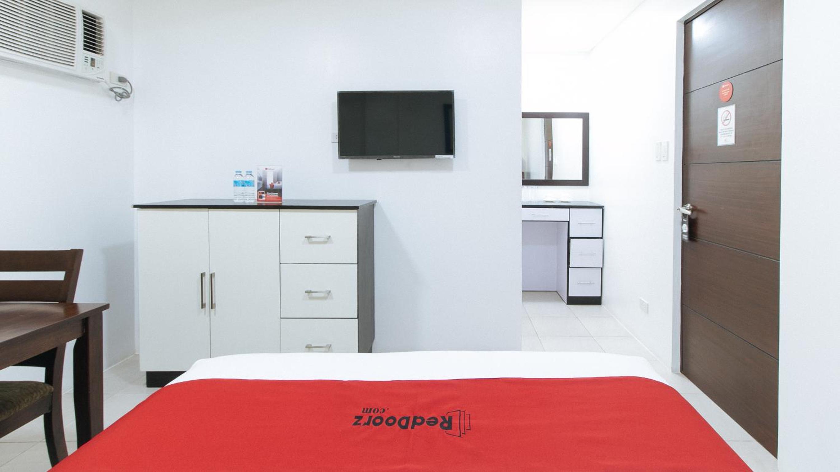 Standard Double Room - Photo 5