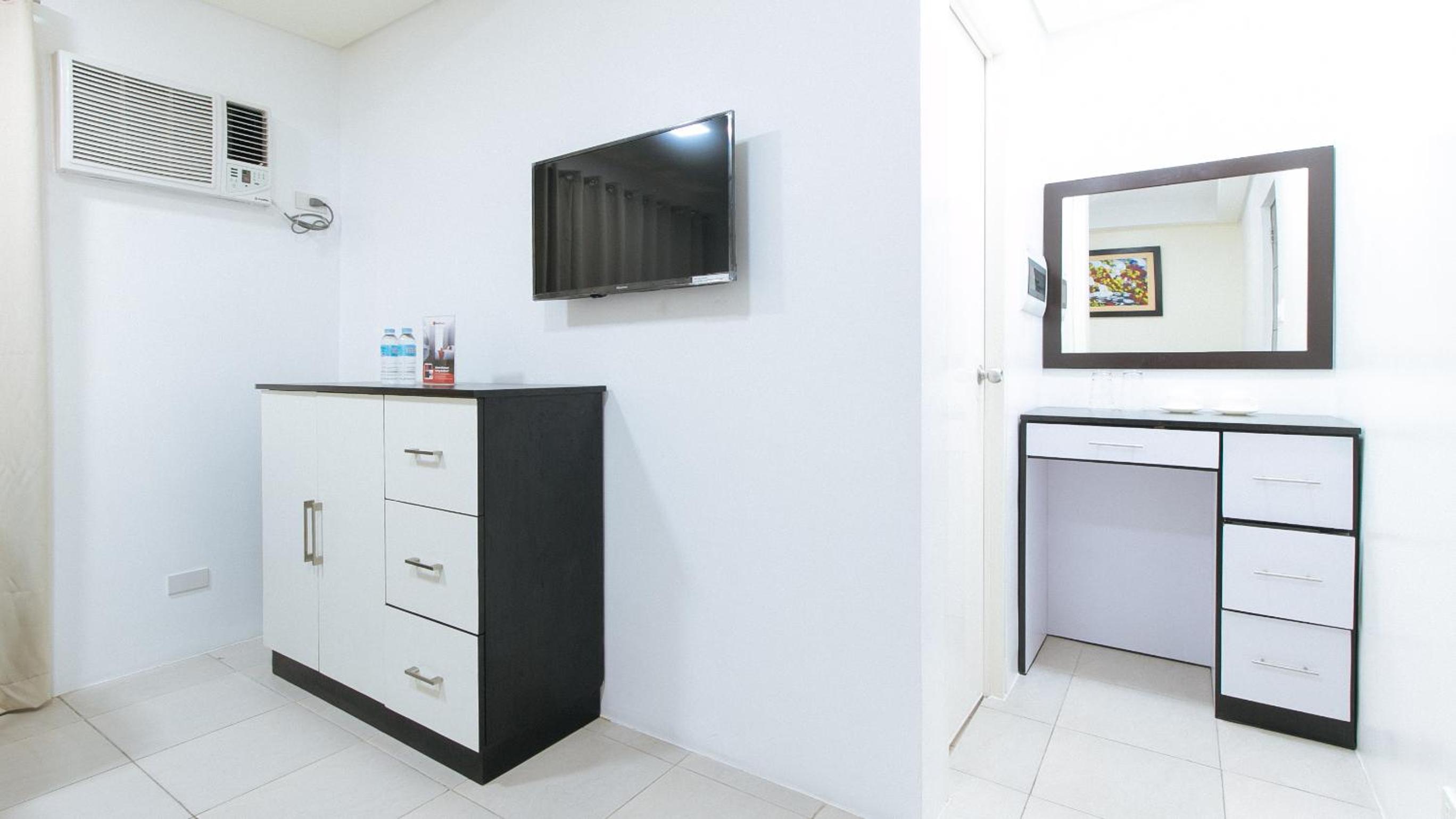 Standard Double Room - Photo 6