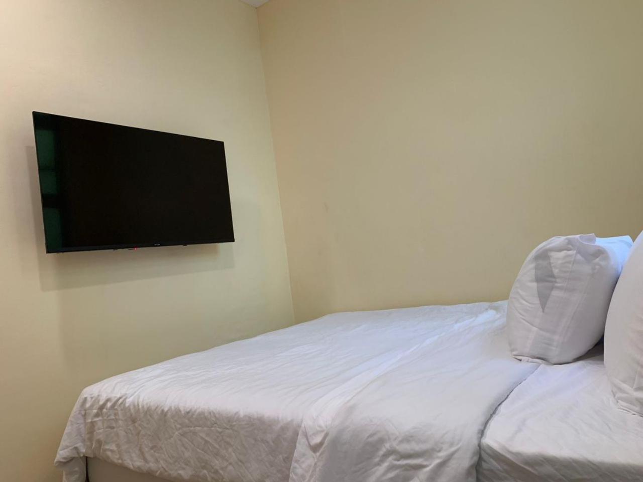Standard Queen Room - Photo 1