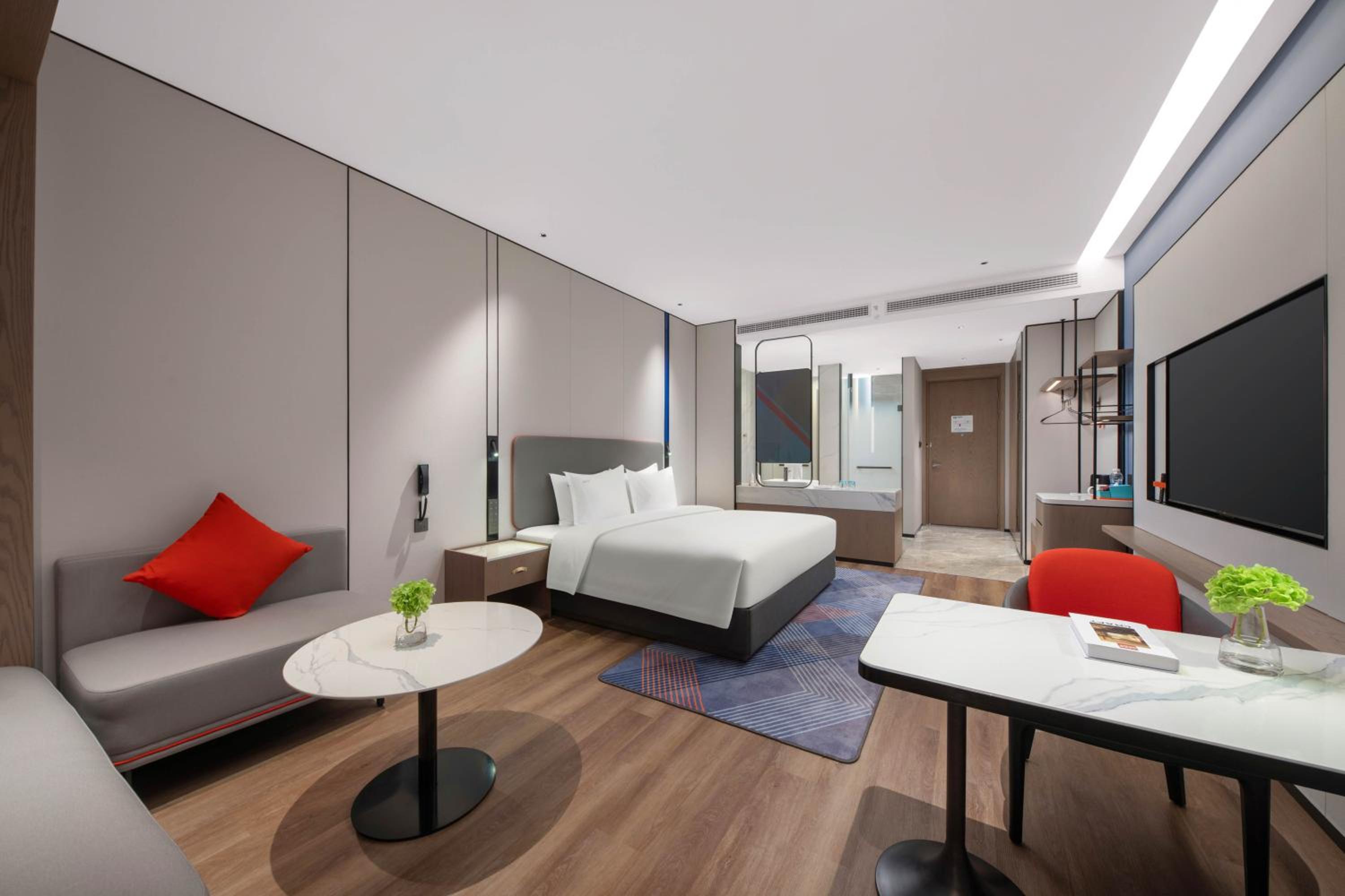 Standard King Room