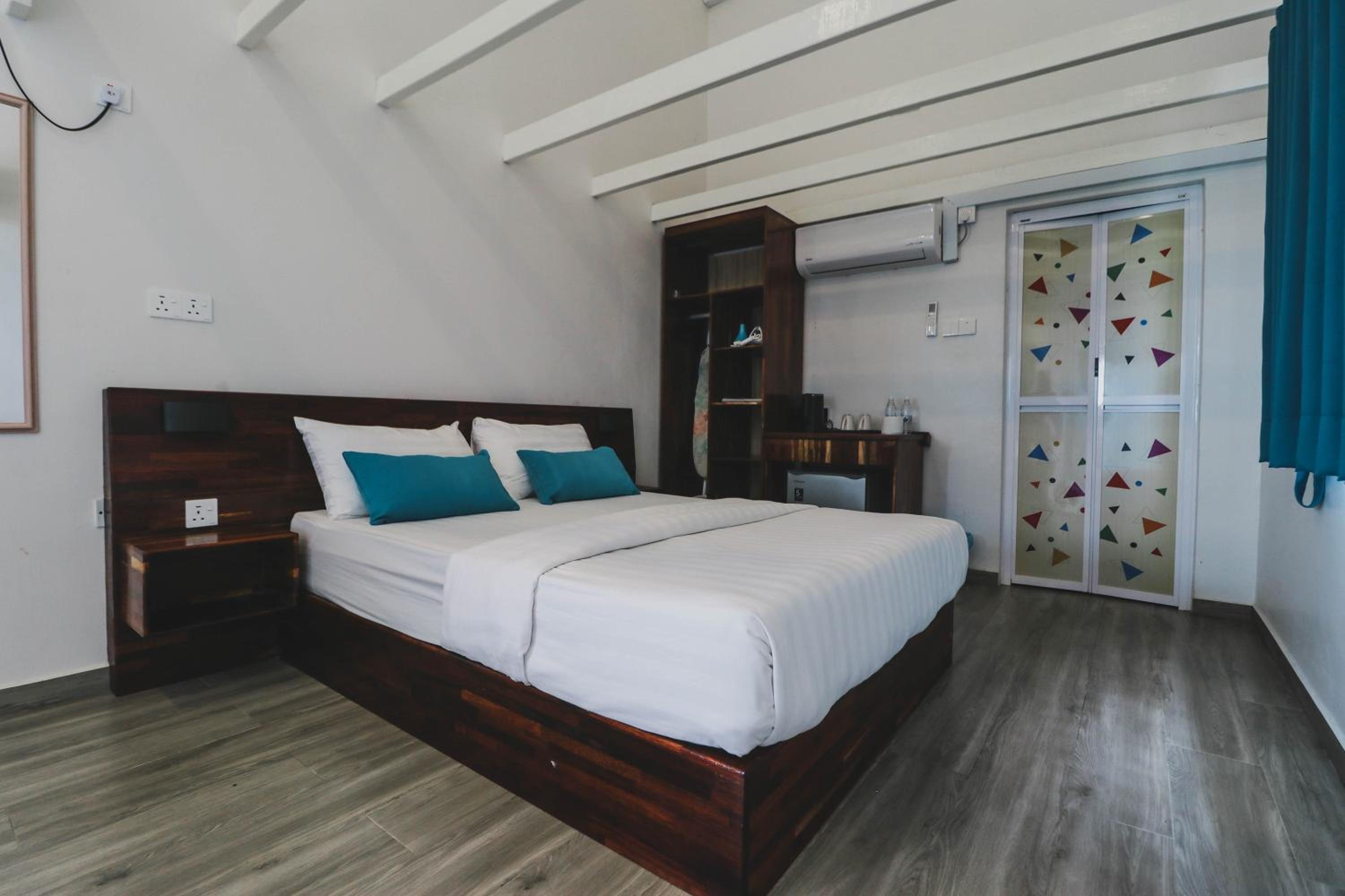 Queen Room with Sea View photo 3