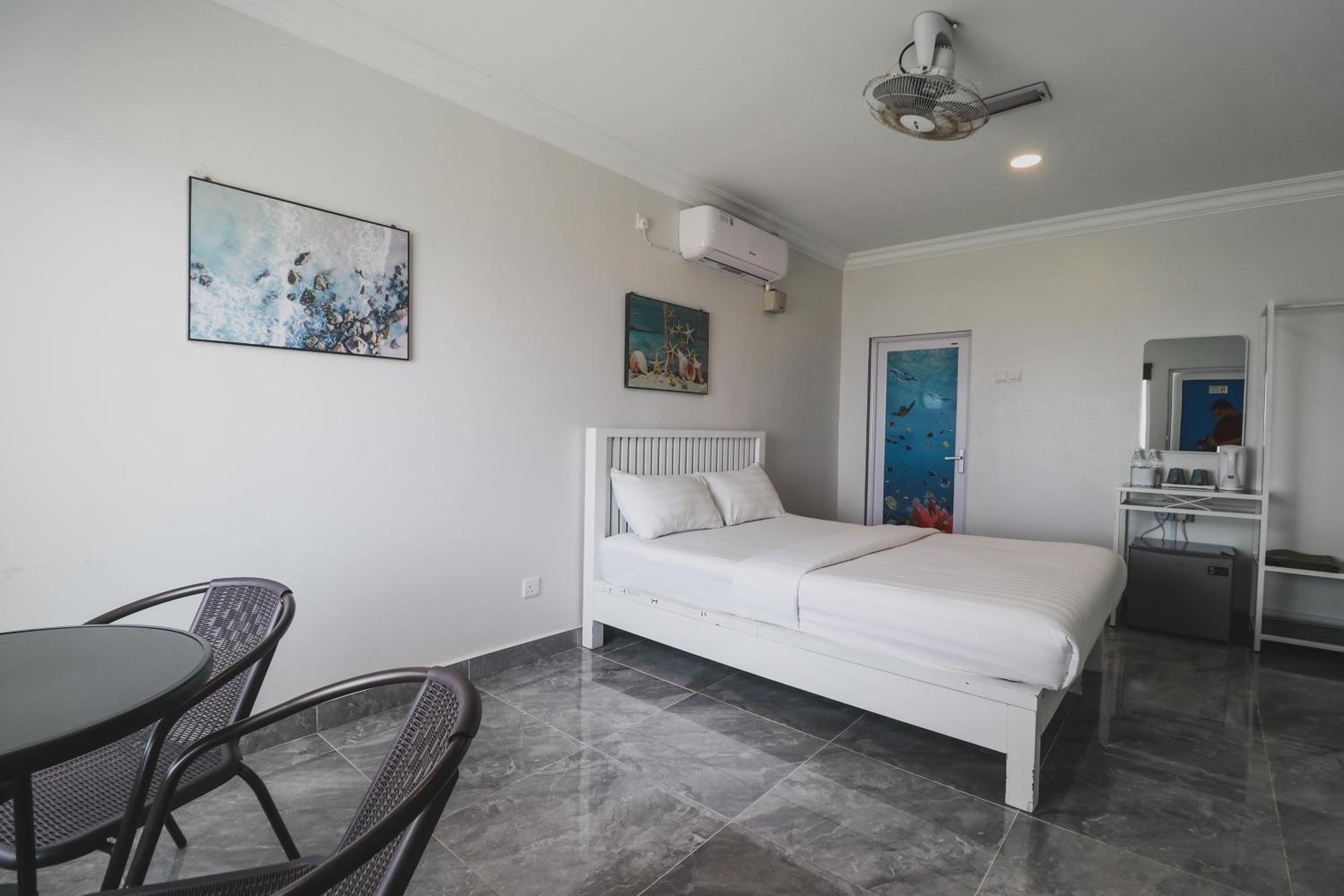 Twin Room with Garden View photo 1