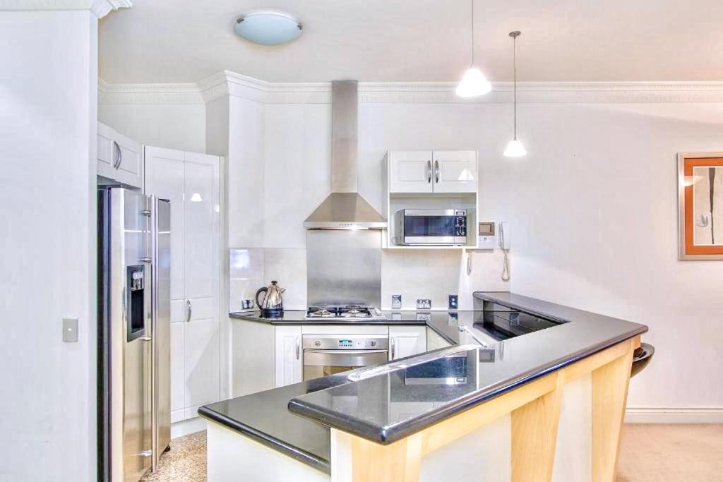 One Bedroom Luxury Apartment