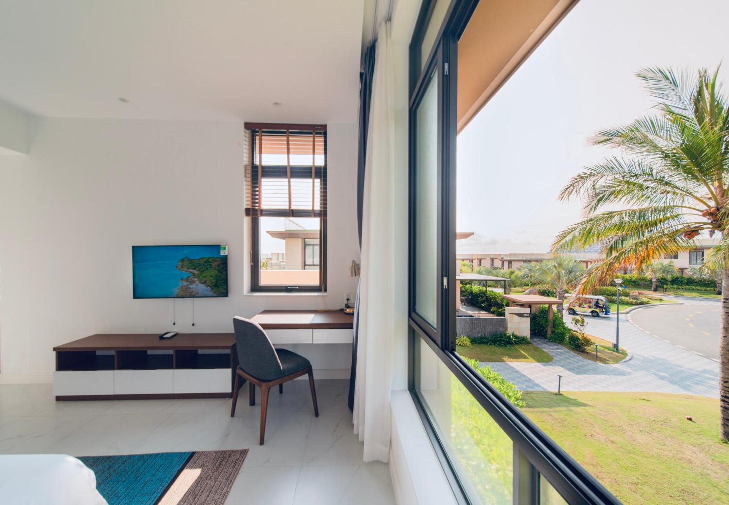 2-Bedroom Villa with Private Pool photo 2