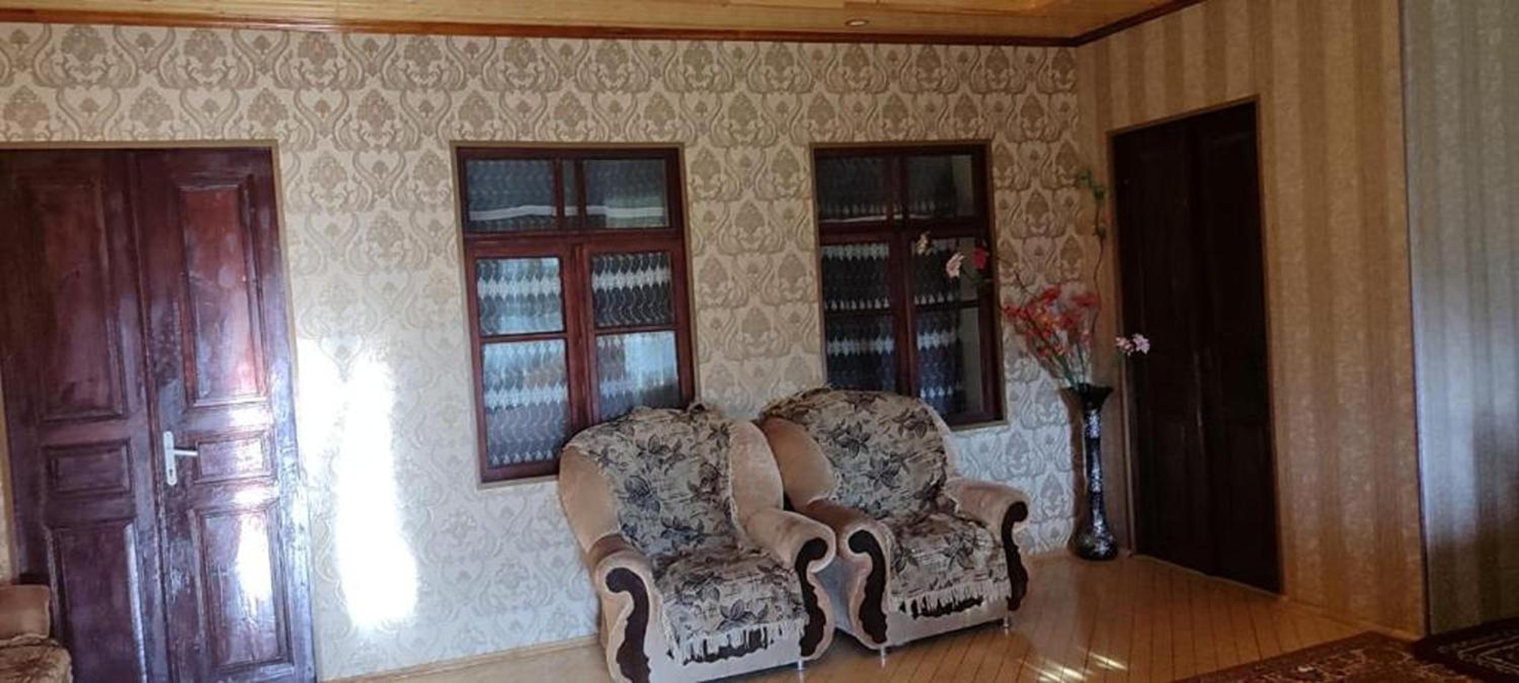 One-Bedroom House photo 2