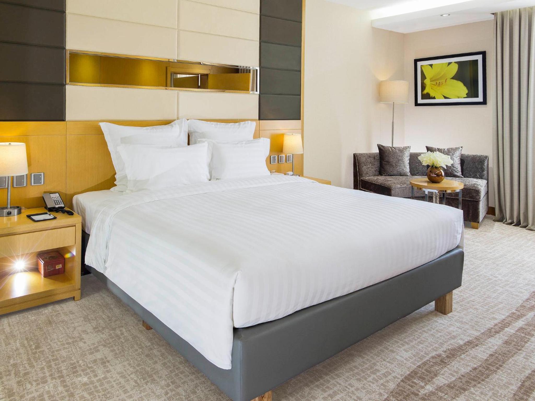 Standard King Room