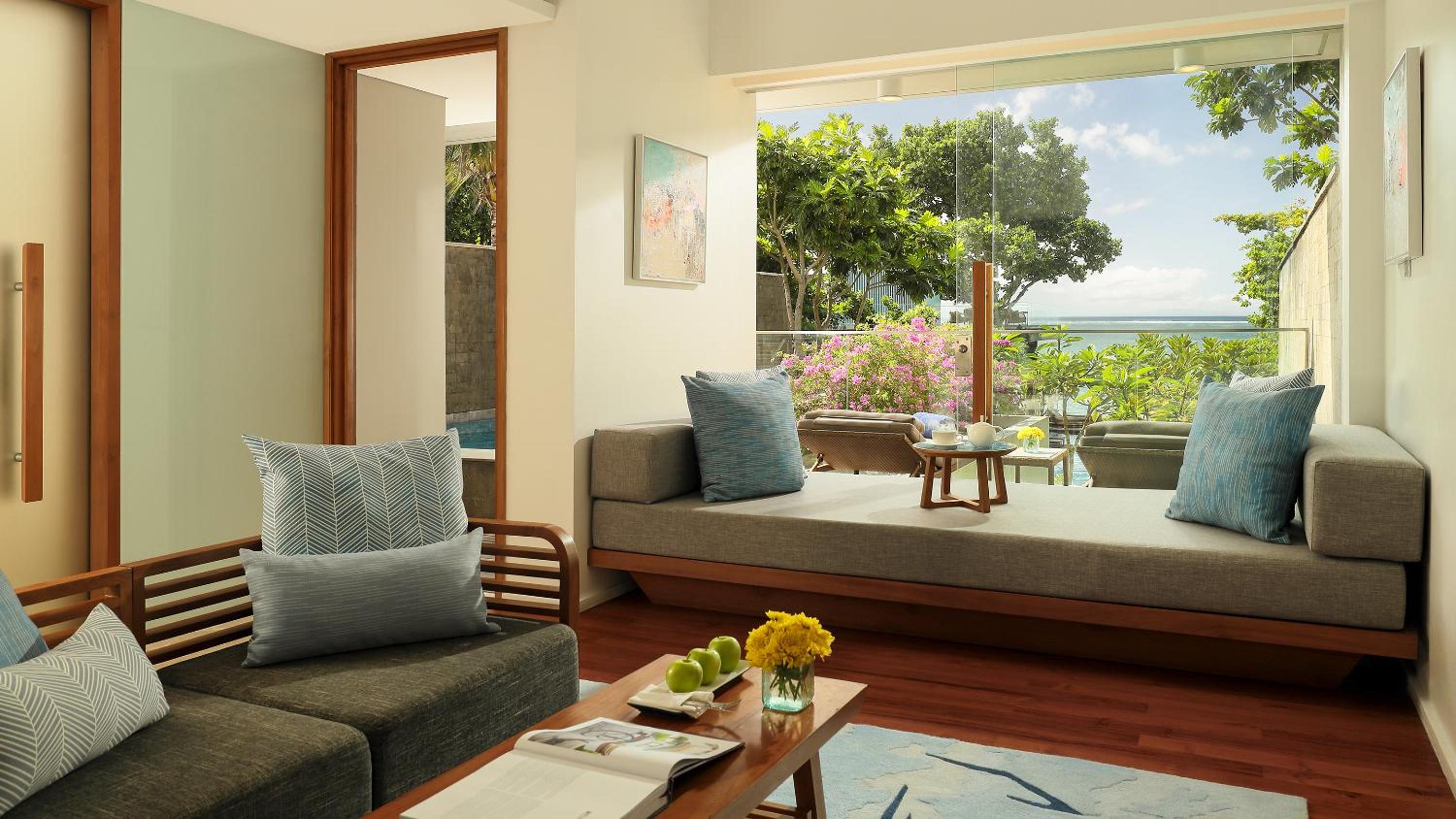 Heavenly Ocean View Pool Suite King Bed With Butler Service photo 2