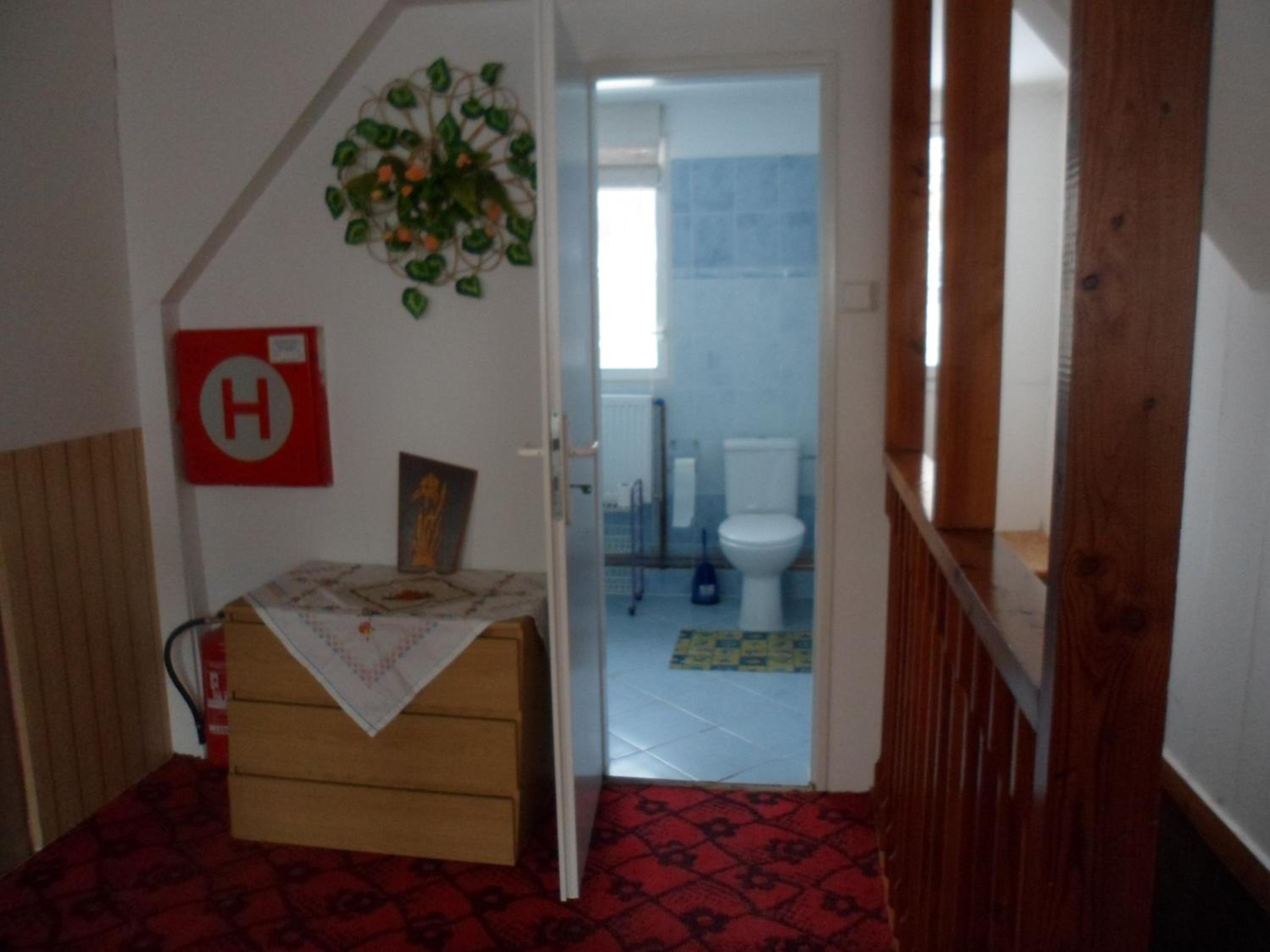 Quadruple Room with Mountain View photo 2