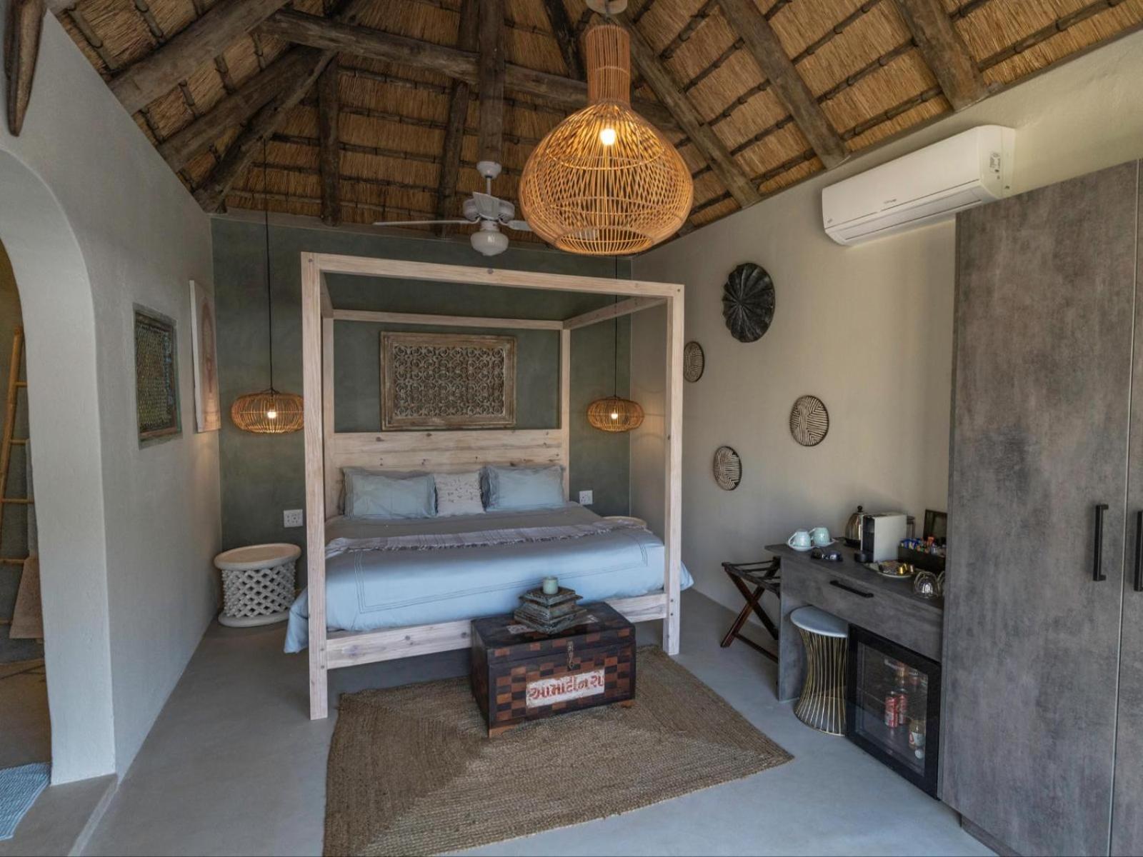 Villa - Photo 2