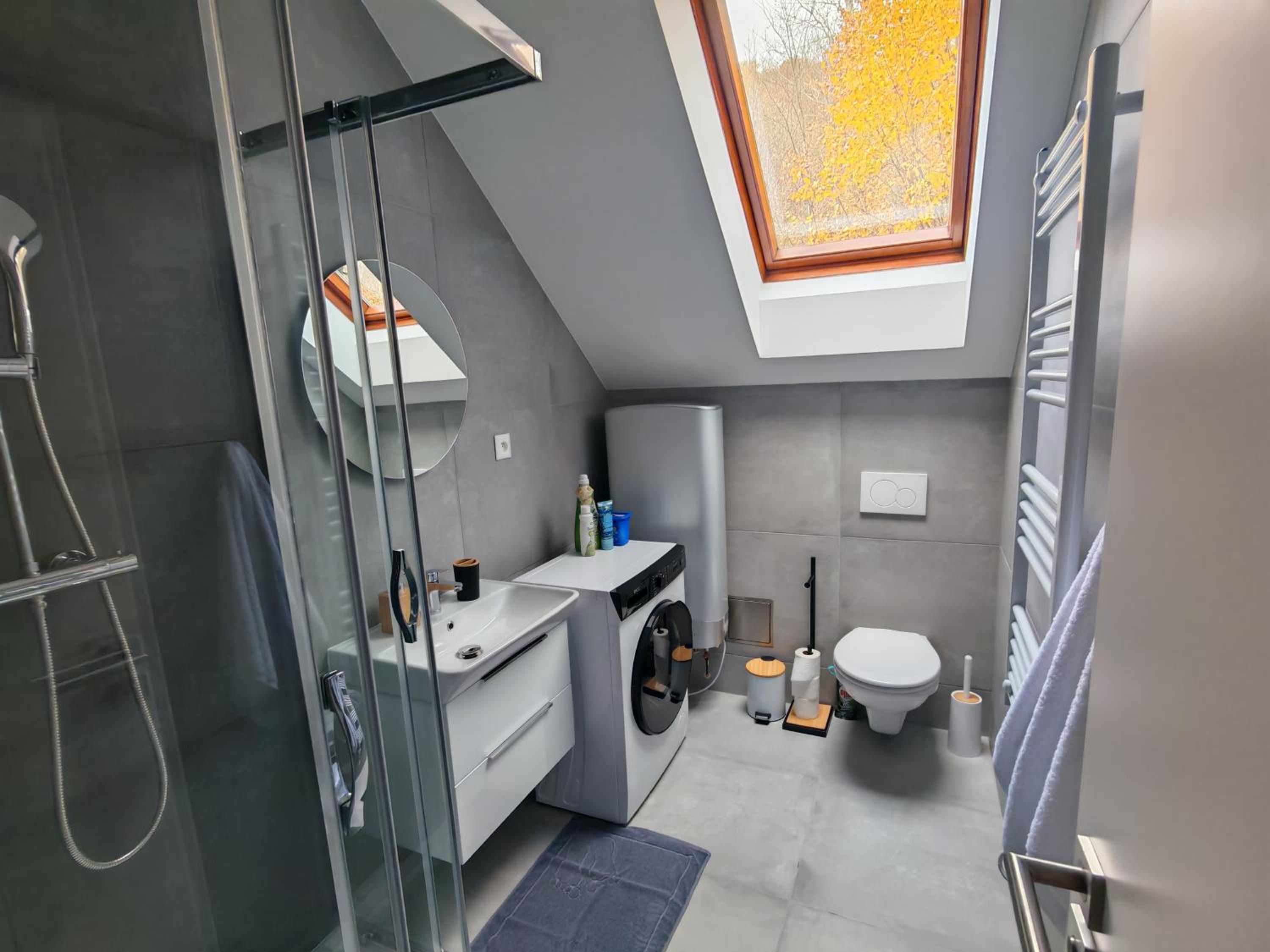 Two-Bedroom Loft Apartment photo 3