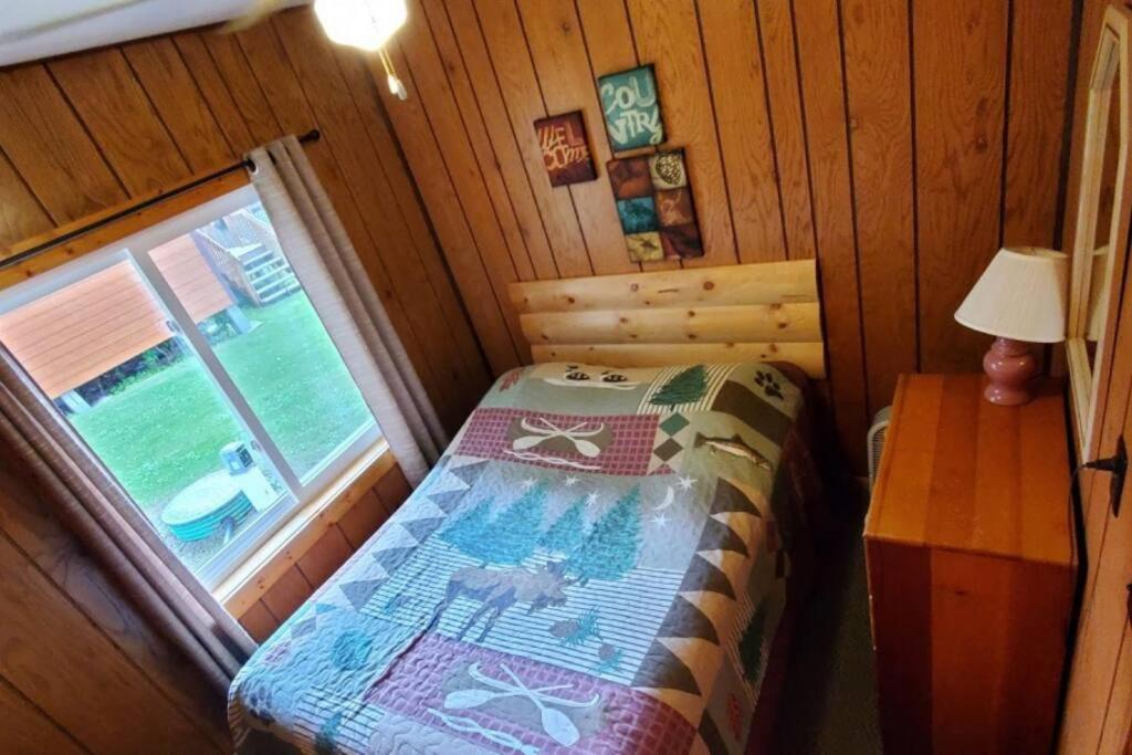 Three-Bedroom Vacation Home  photo 1