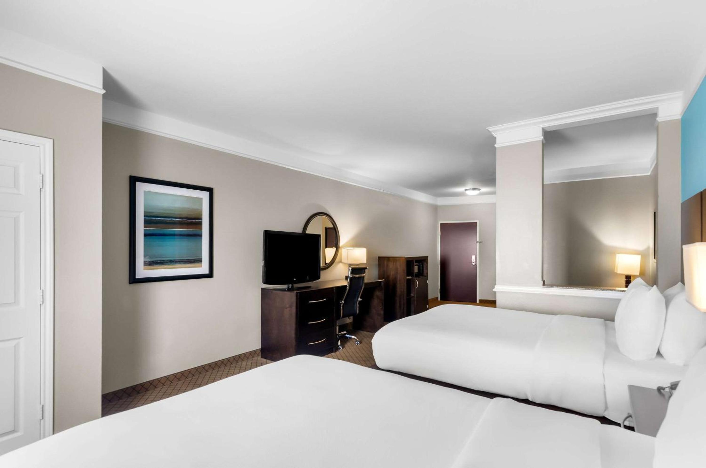 Queen Suite with Two Queen Beds - Non-Smoking at Comfort Suites at Katy Mills in Katy