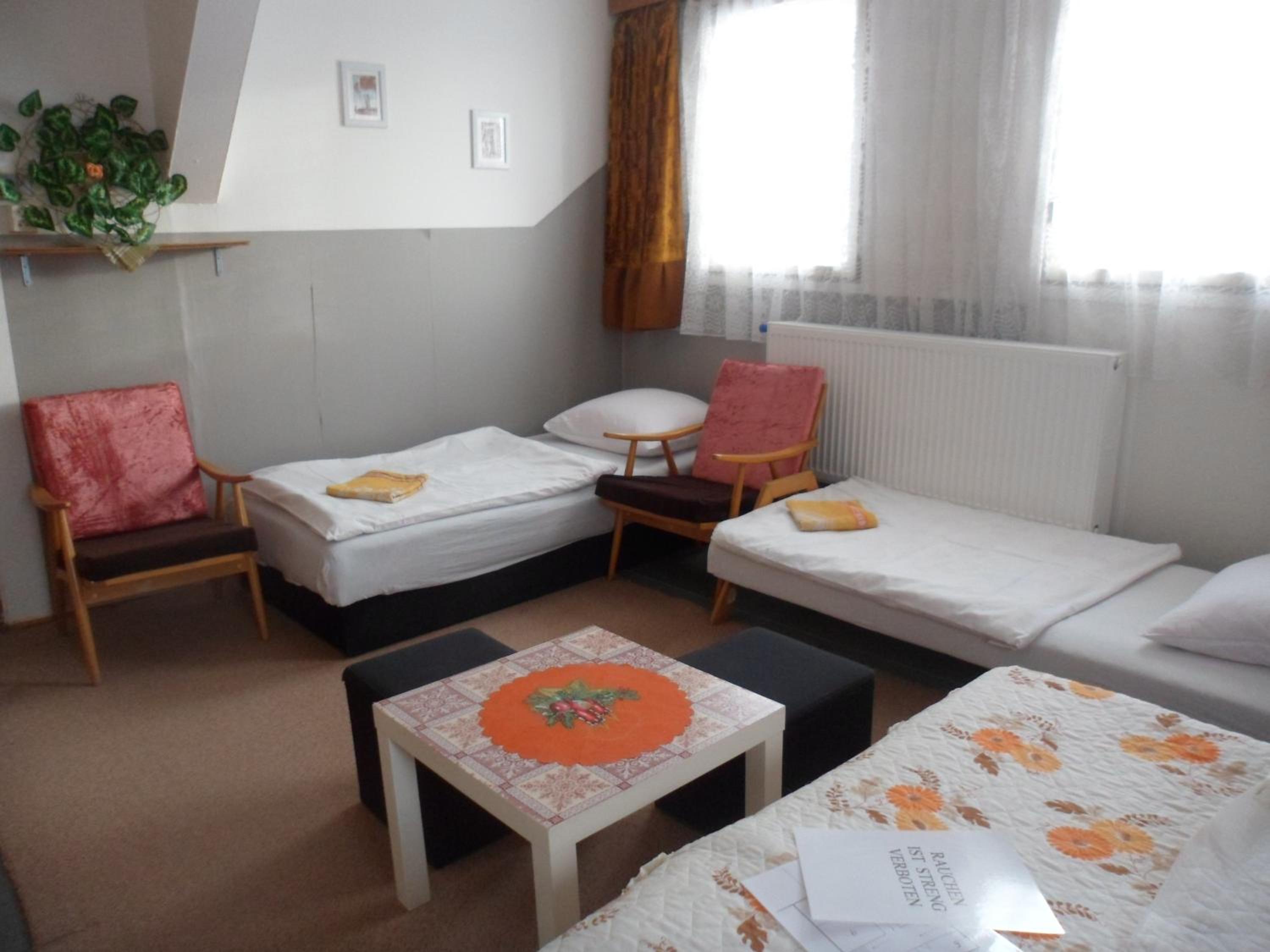 Quadruple Room with Mountain View photo 3