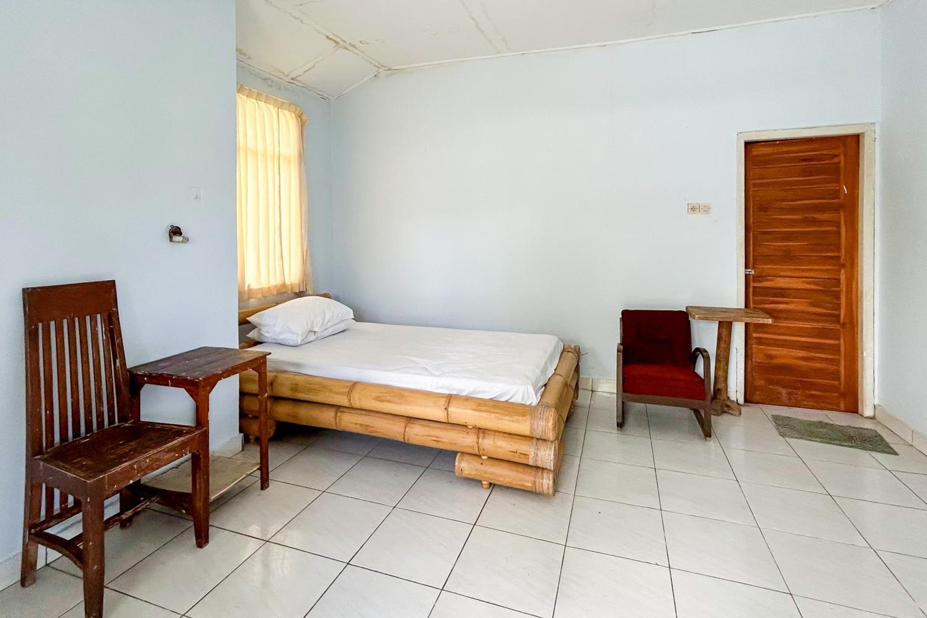 Standard Double Room - Photo 4