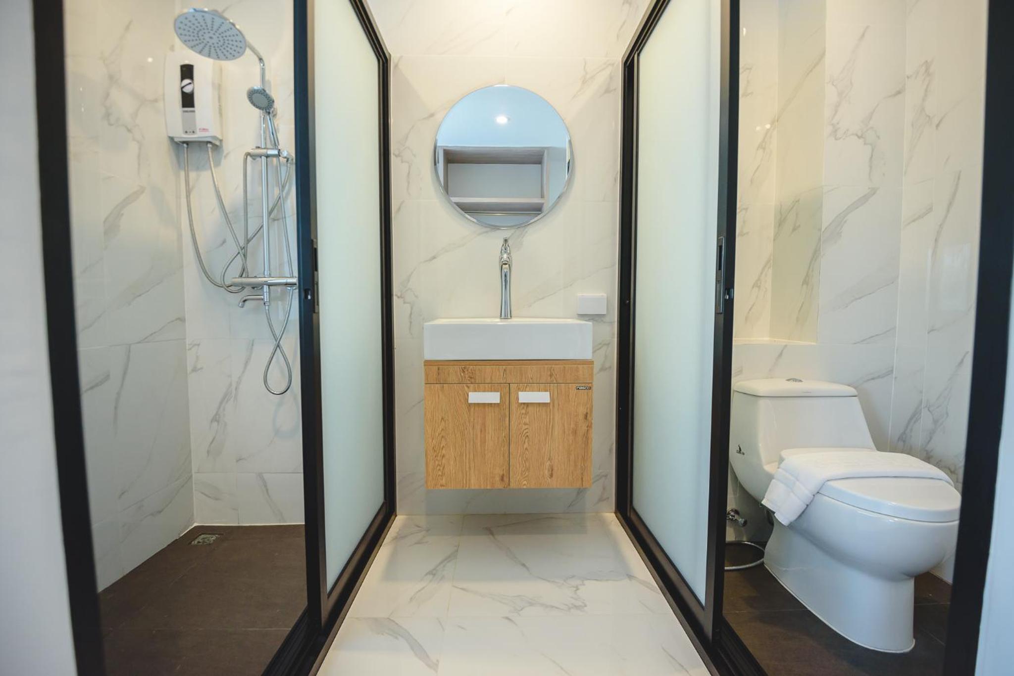 Deluxe Double or Twin Room with River View - Photo 7