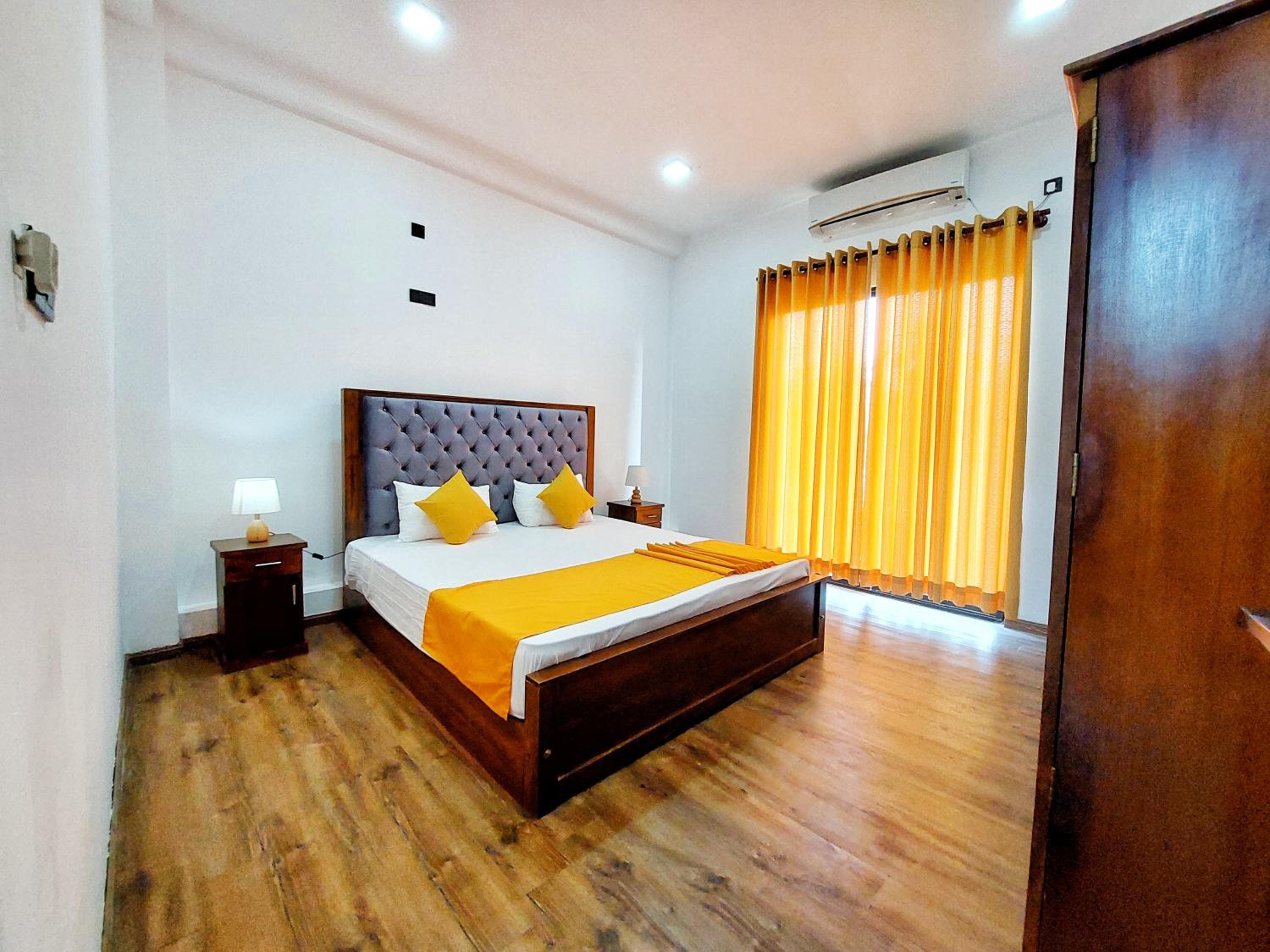 Deluxe Double Room photo 2