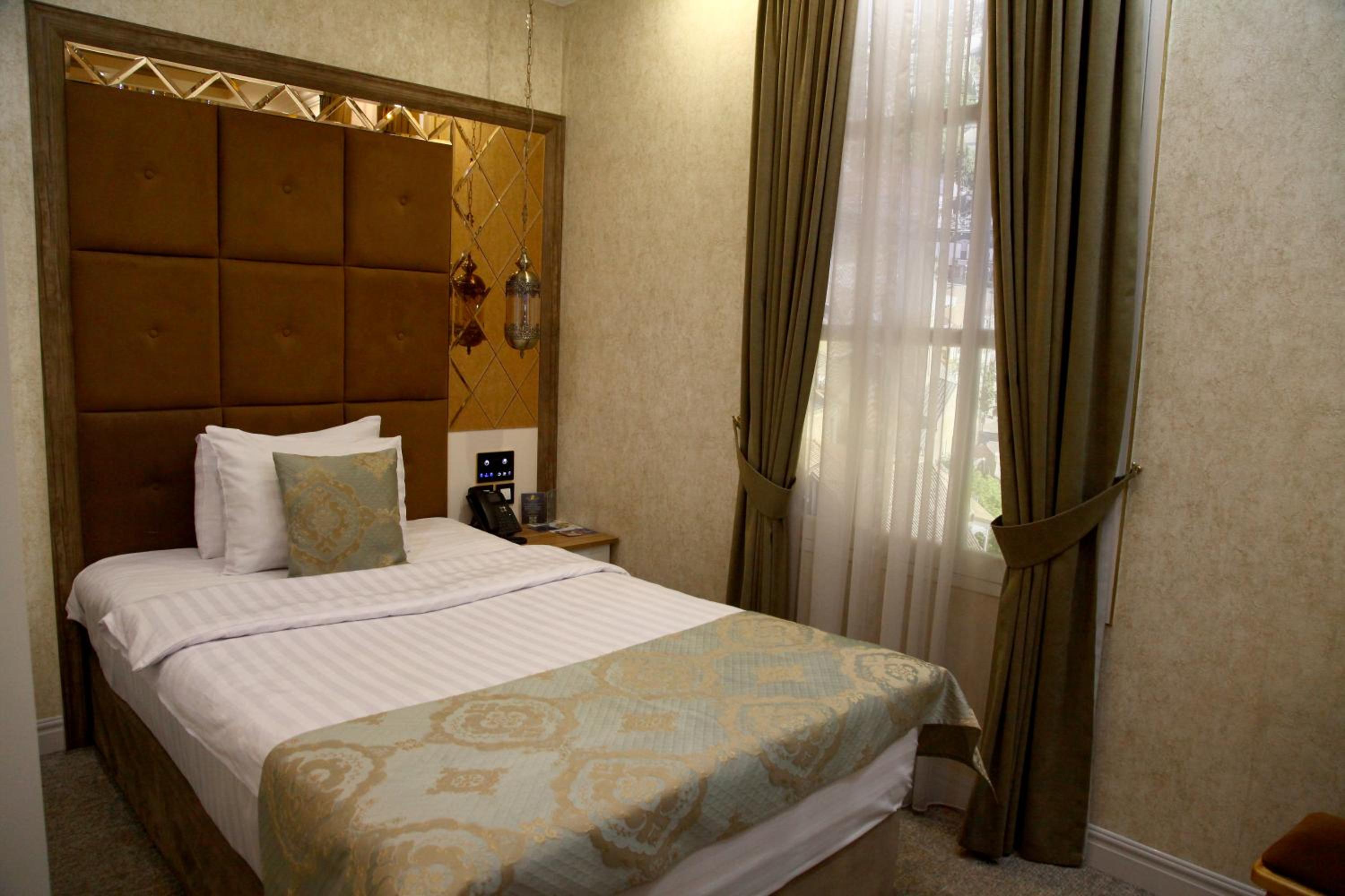 Budget Single Room photo 3