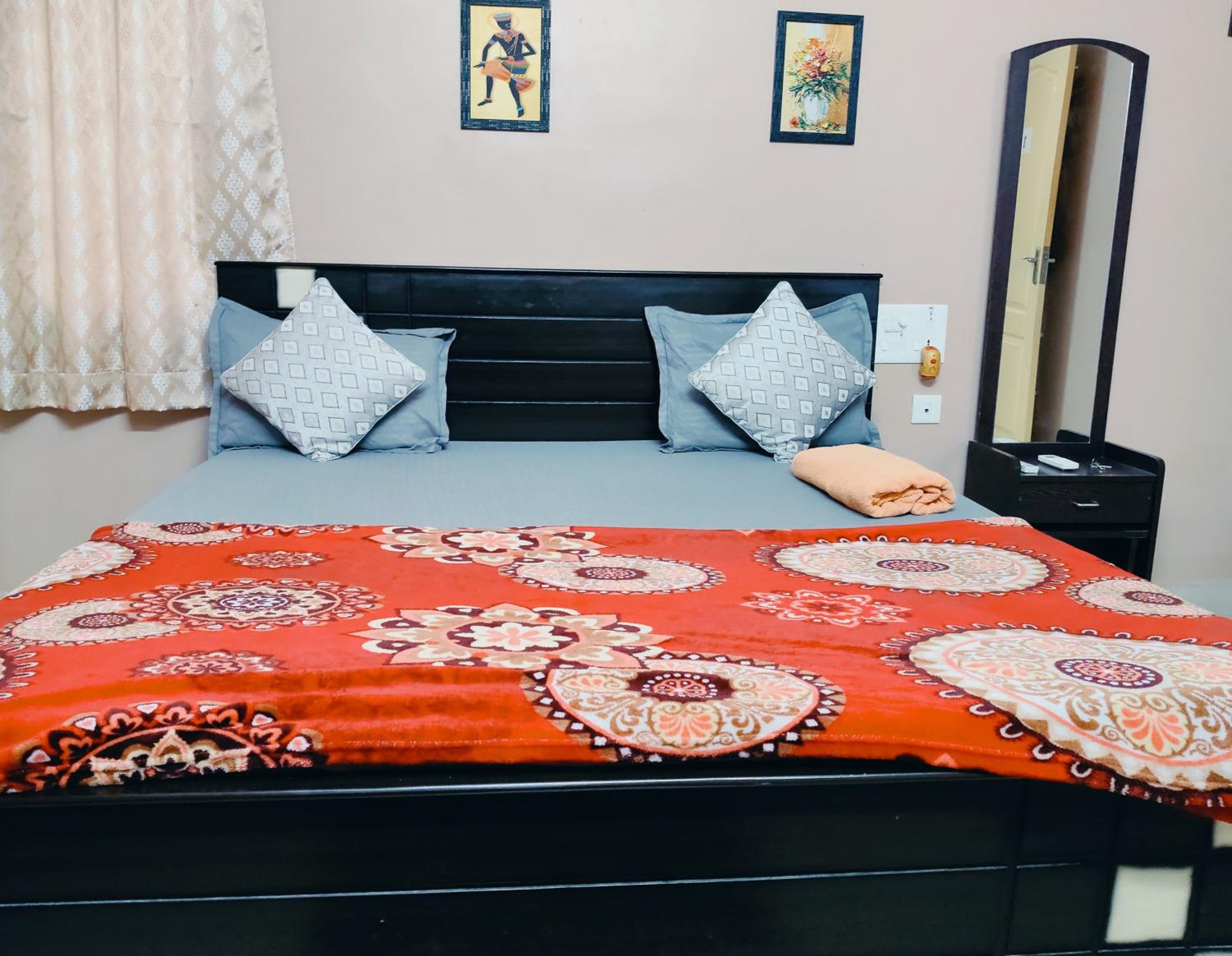 King Room