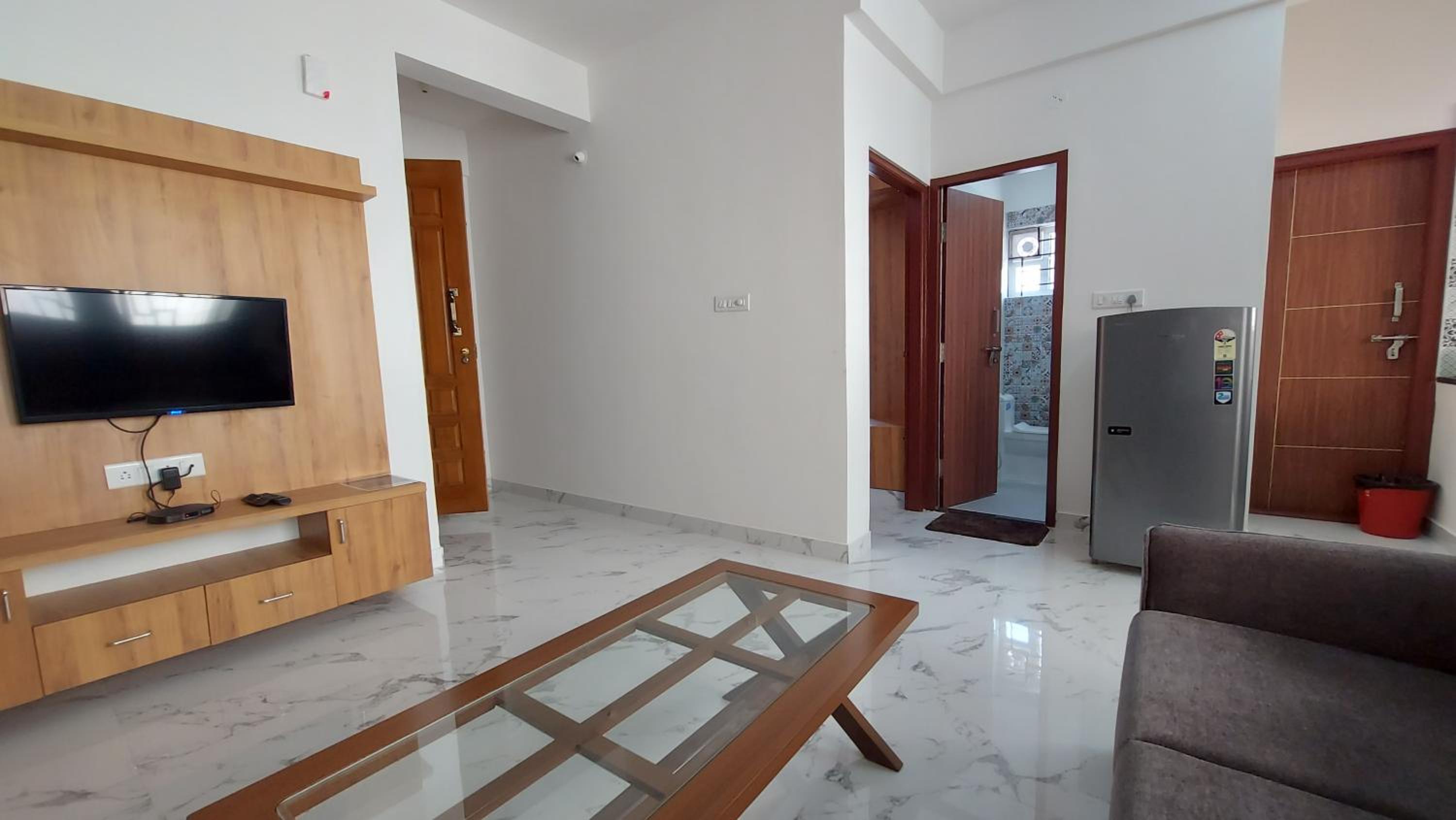 One-Bedroom Apartment - Photo 27