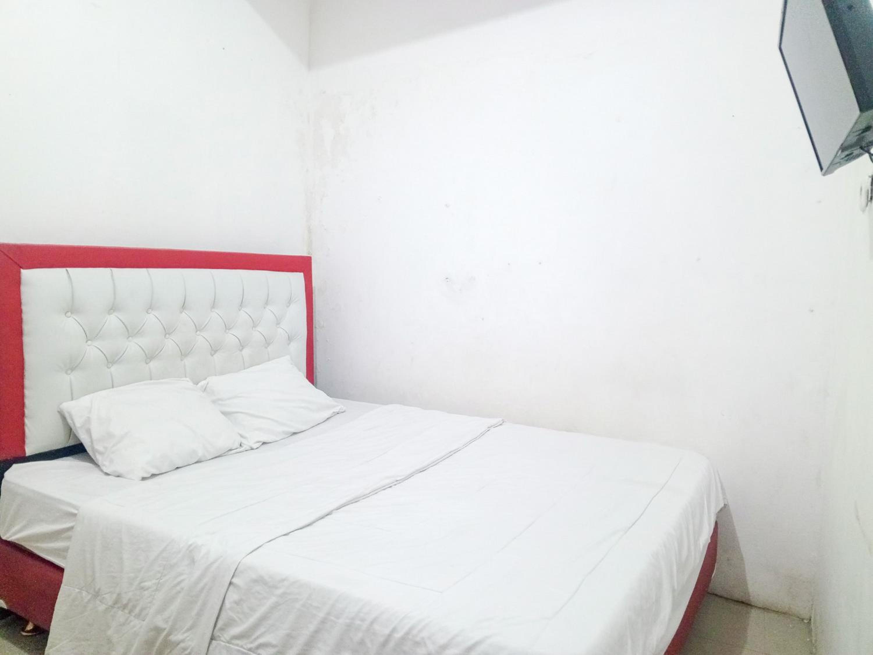 Standard Double Room - Photo 16
