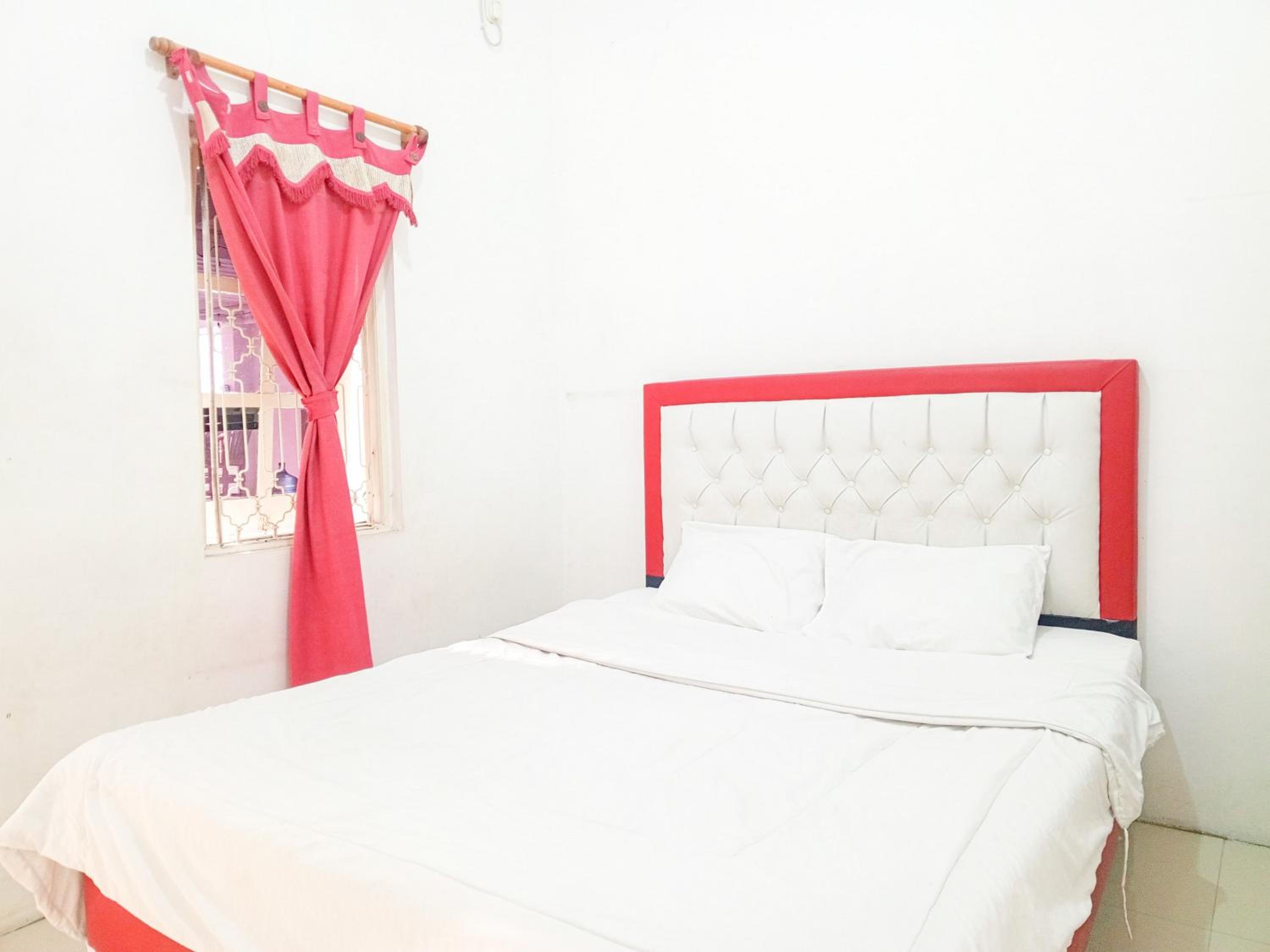 Standard Double Room - Photo 1