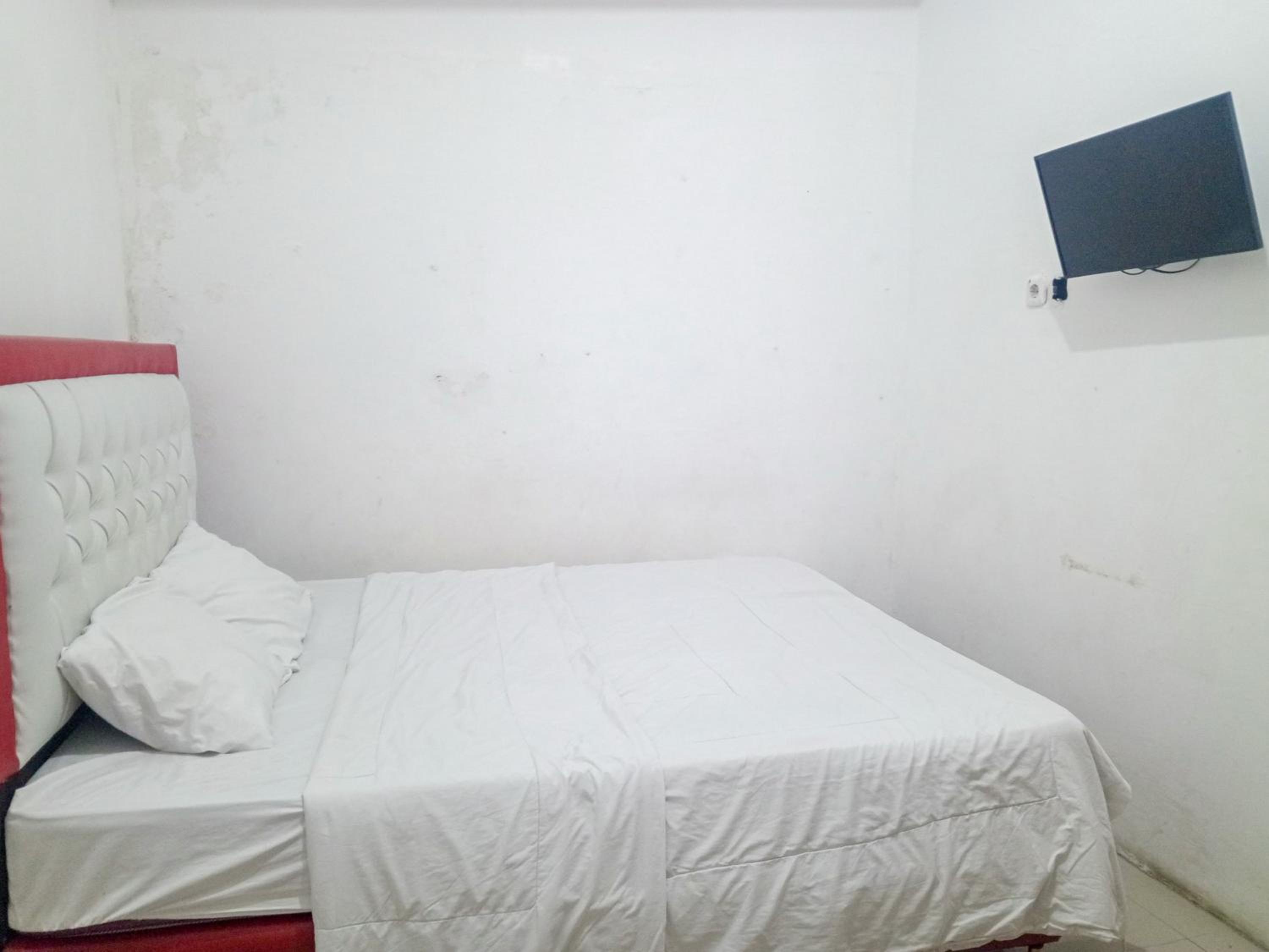 Standard Double Room - Photo 7