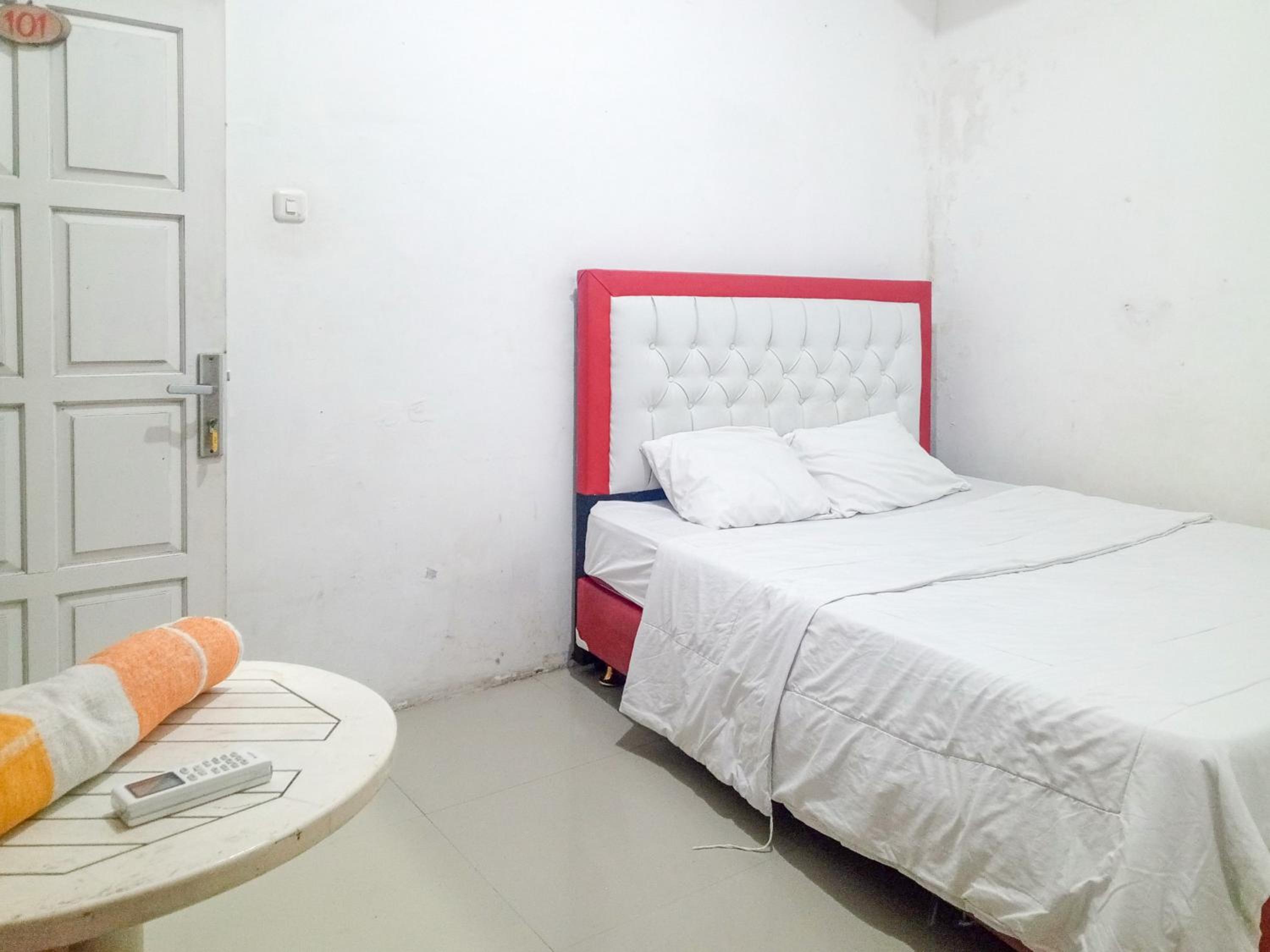 Standard Double Room - Photo 10