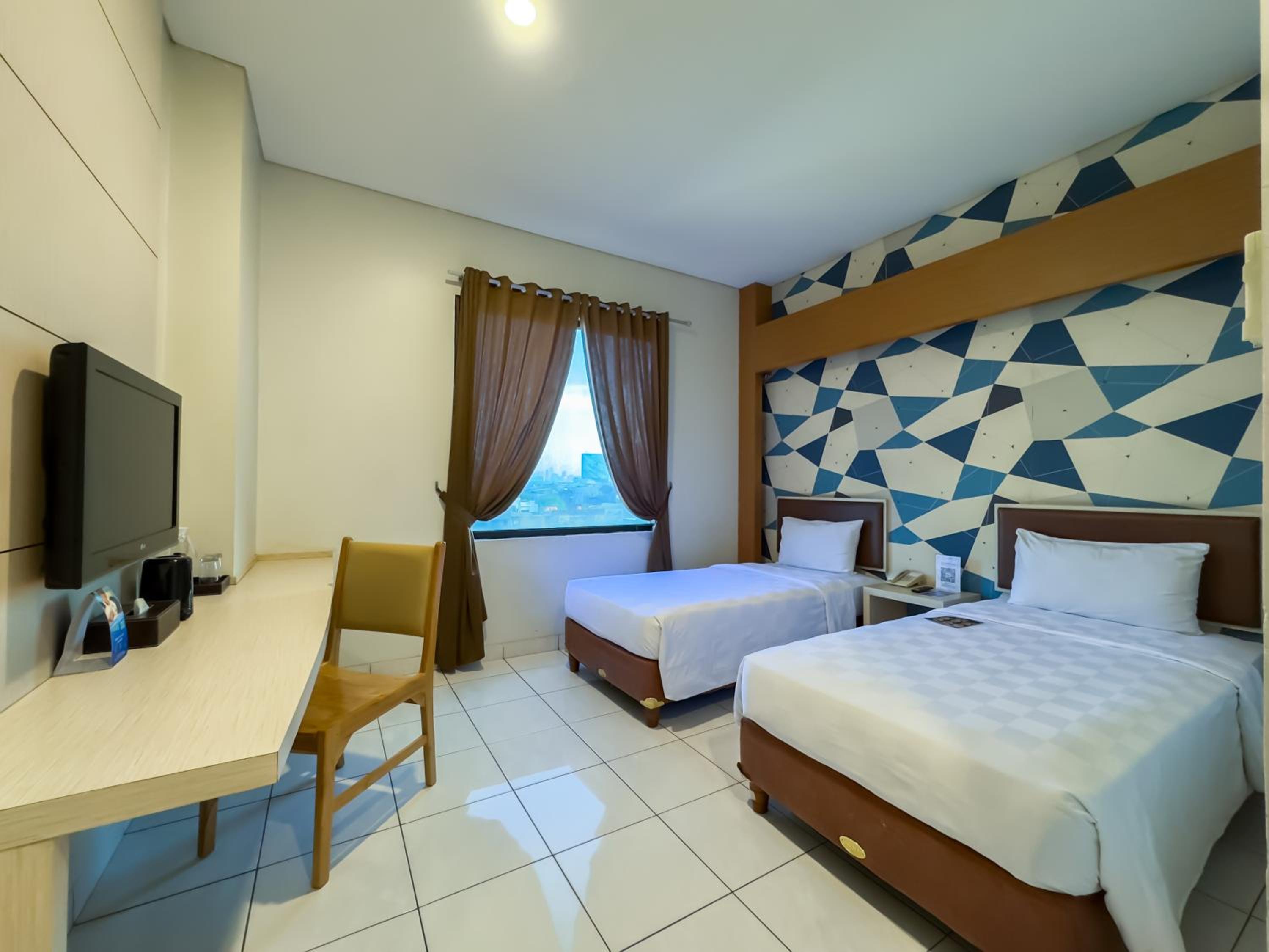 Deluxe Twin Room - Photo 4
