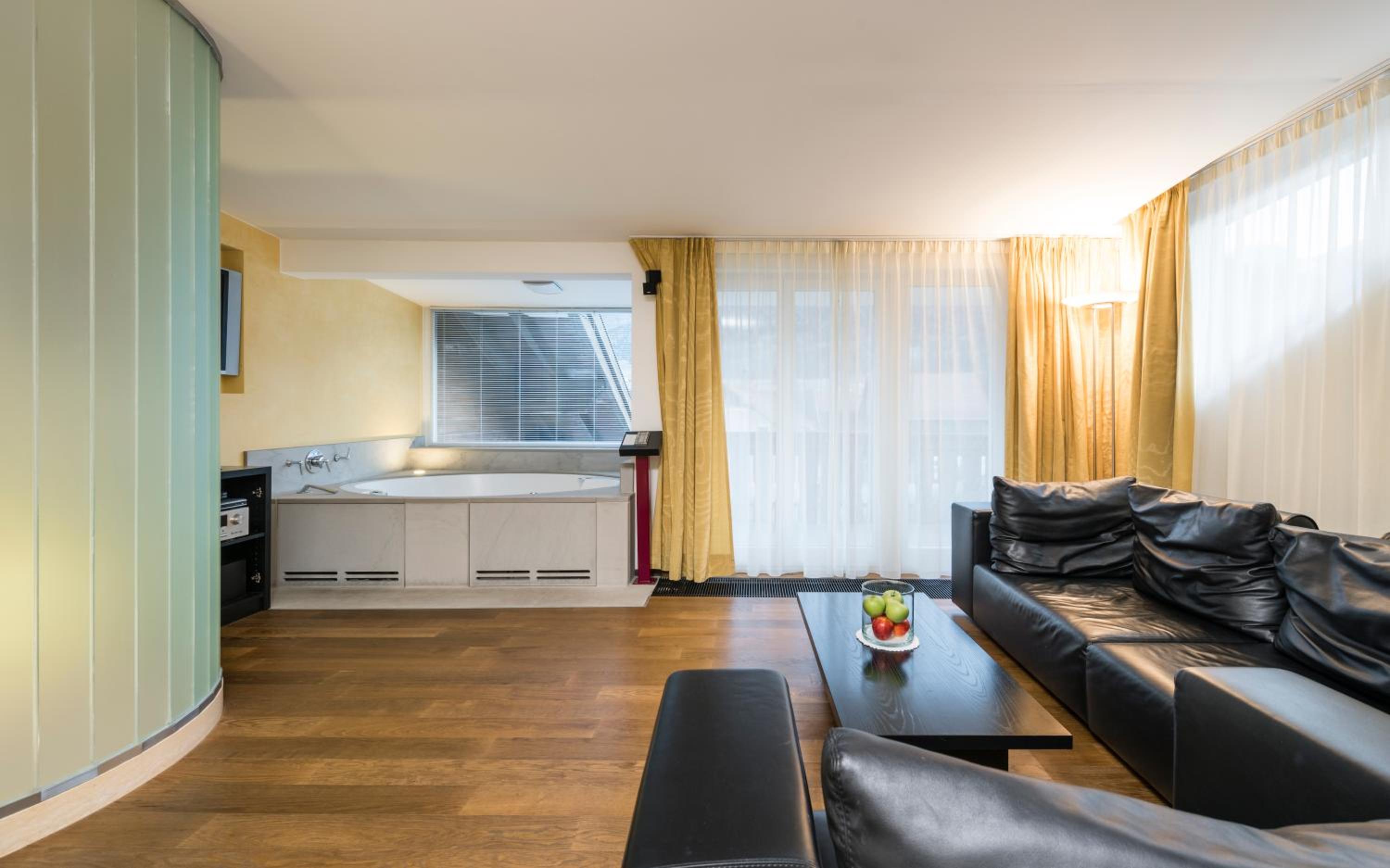 Suite photo 2