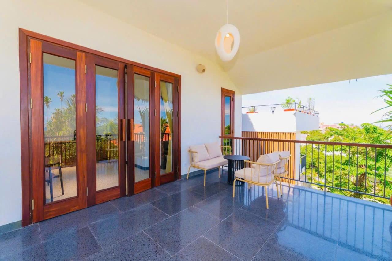 Suite with Balcony - Photo 8
