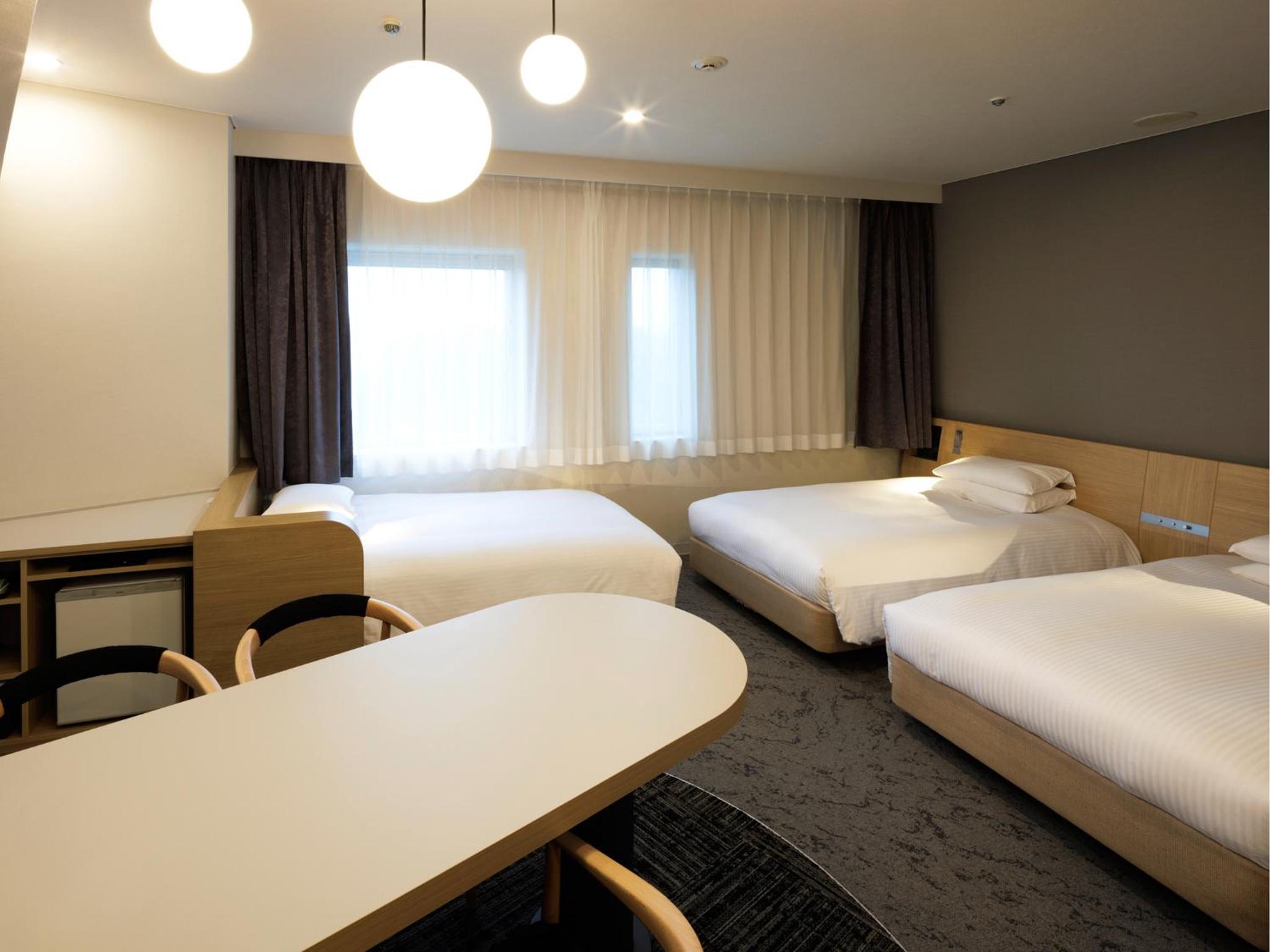 Style Triple Room - Non-Smoking - Main Building - Photo 1