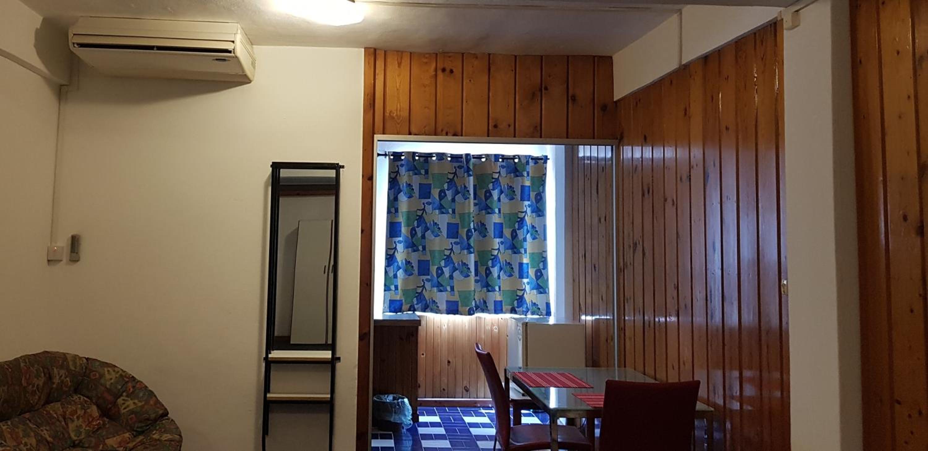 Quarto Duplo