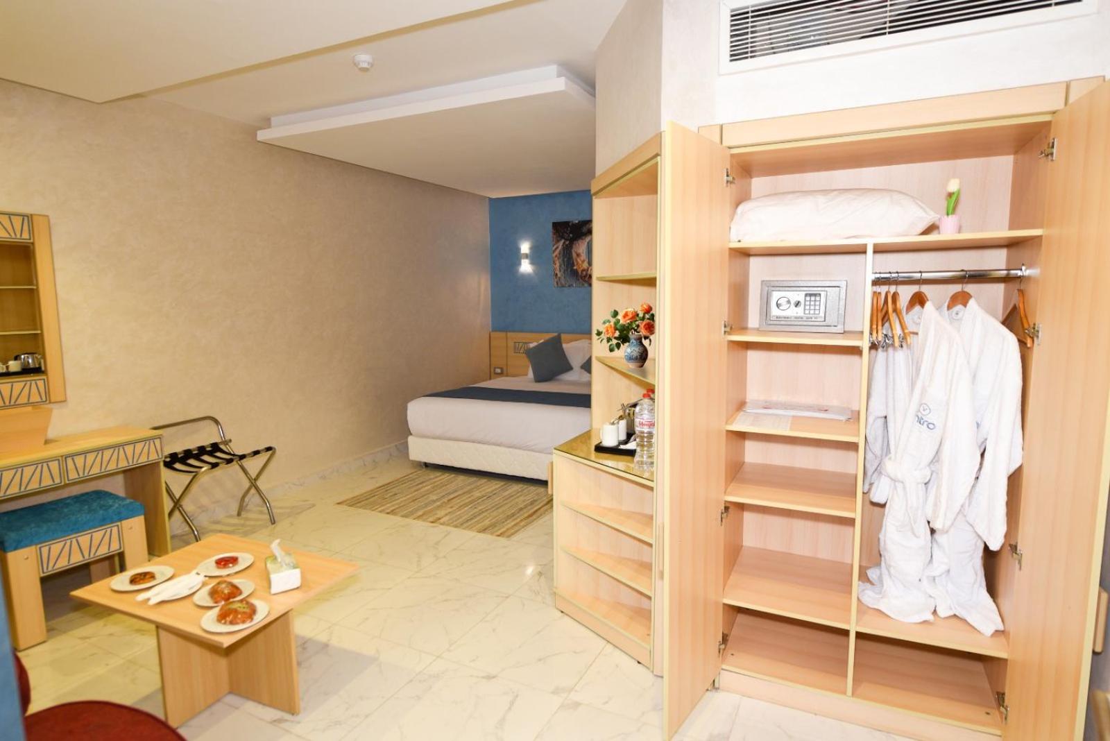 Deluxe Twin Room photo 1