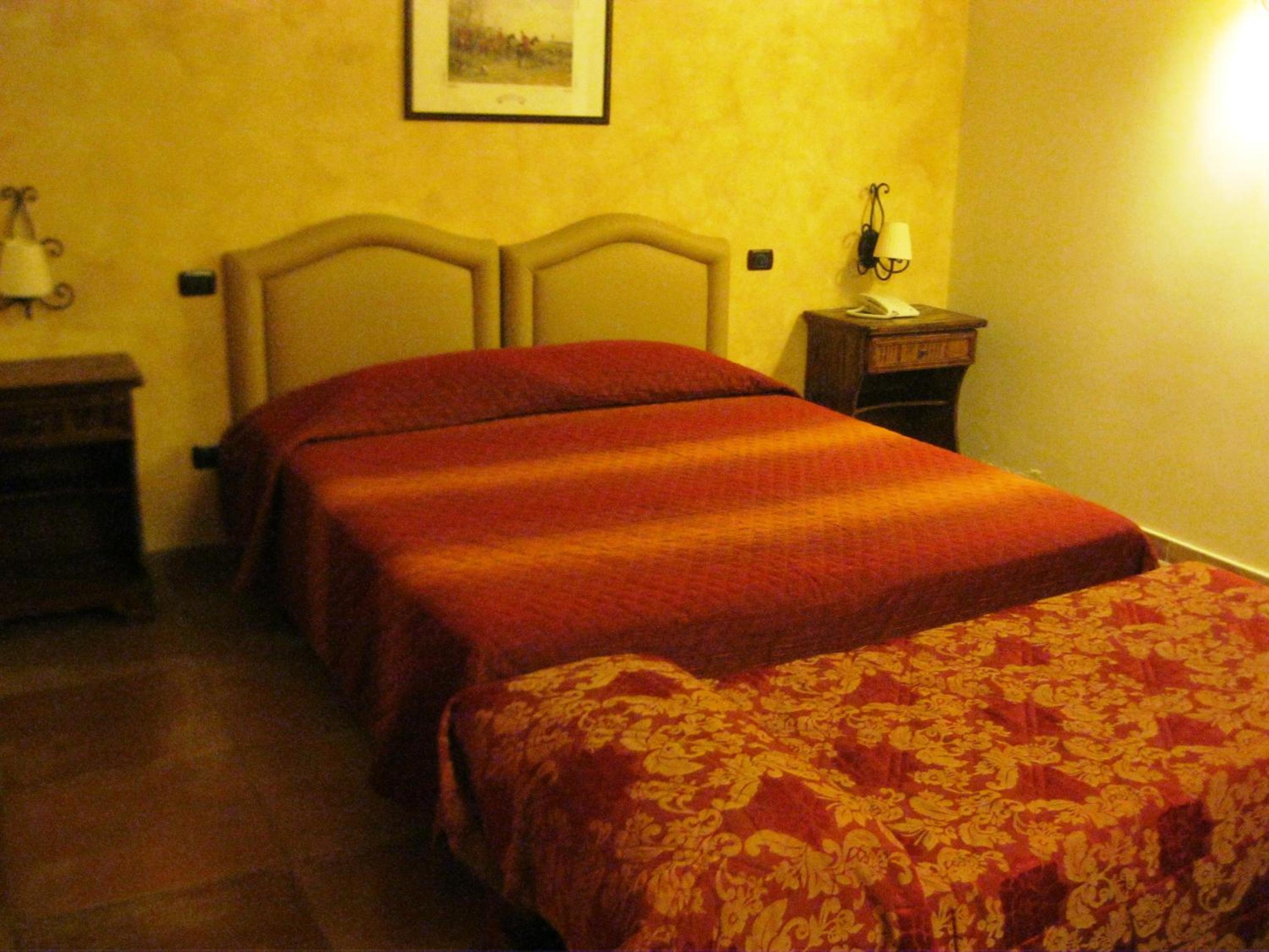 Triple Room - Photo 1