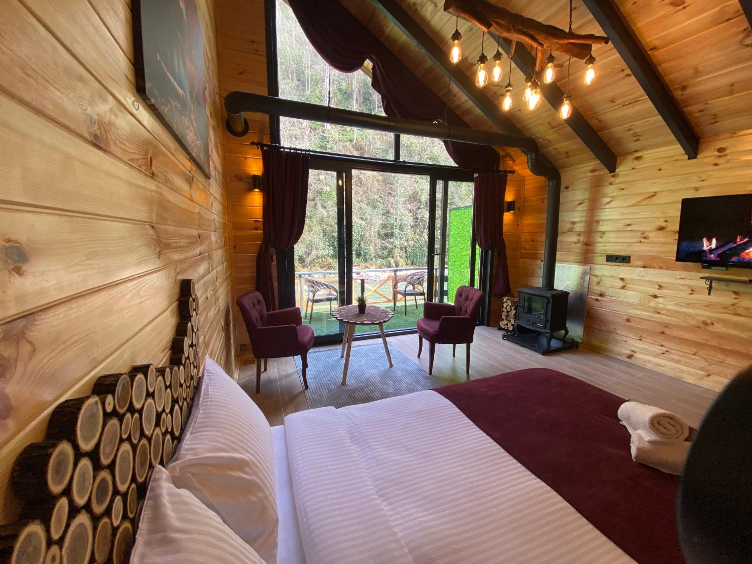 One-Bedroom Chalet photo 2