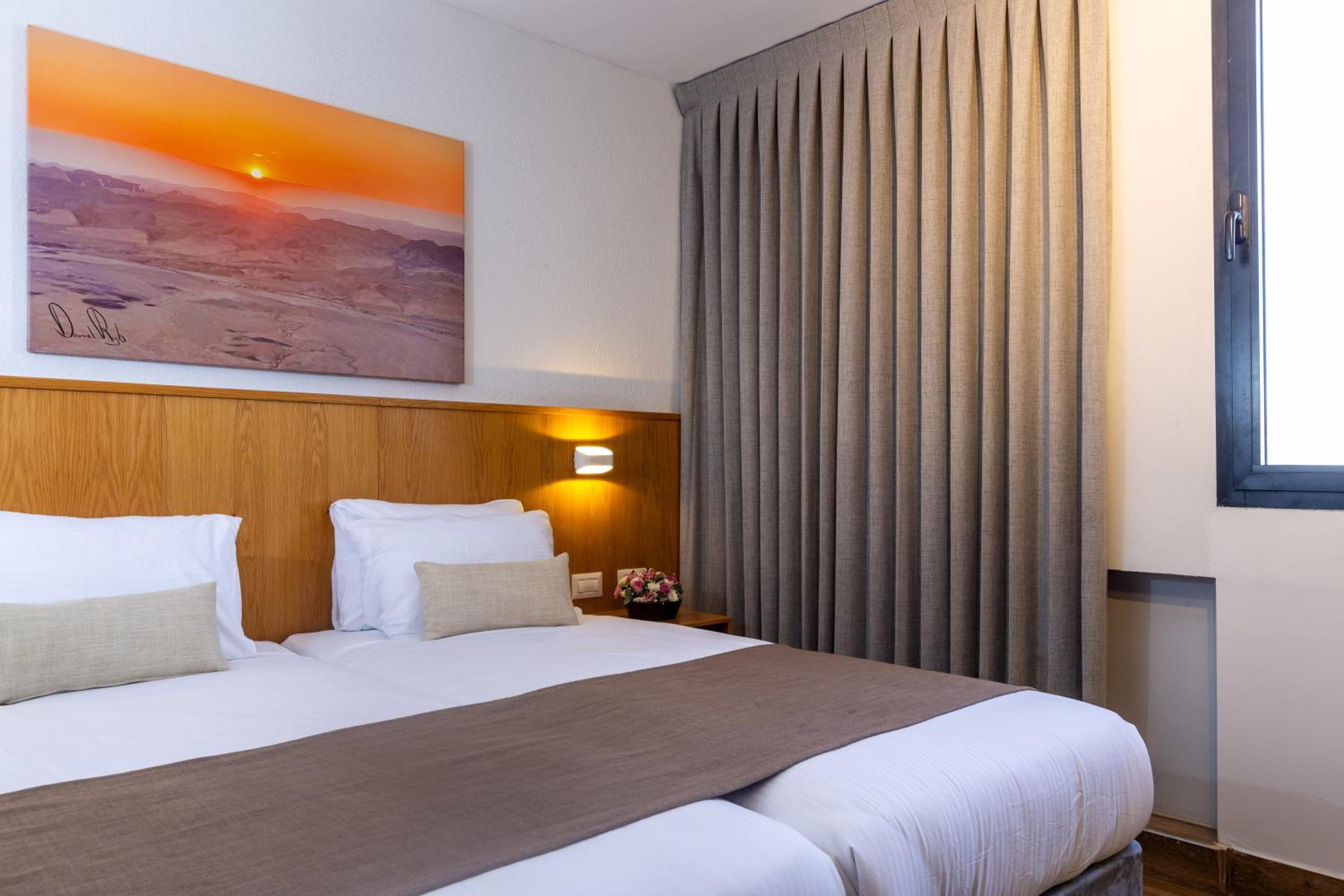 Standard Double Room - Photo 3