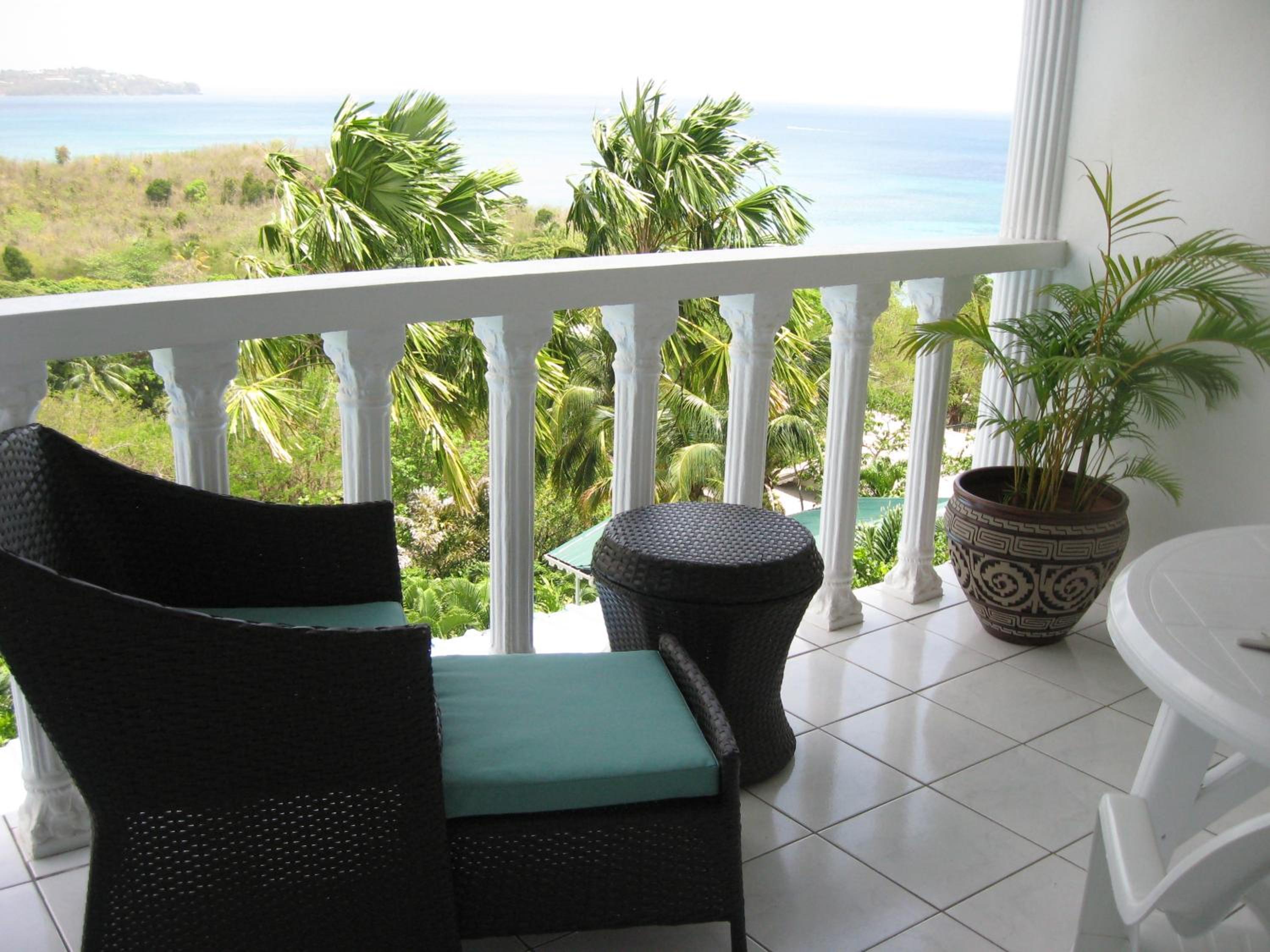 Balcony & Terrace