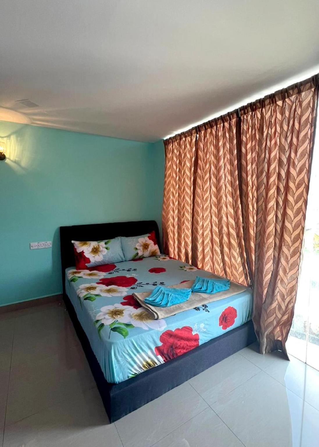 Double Room - Photo 10