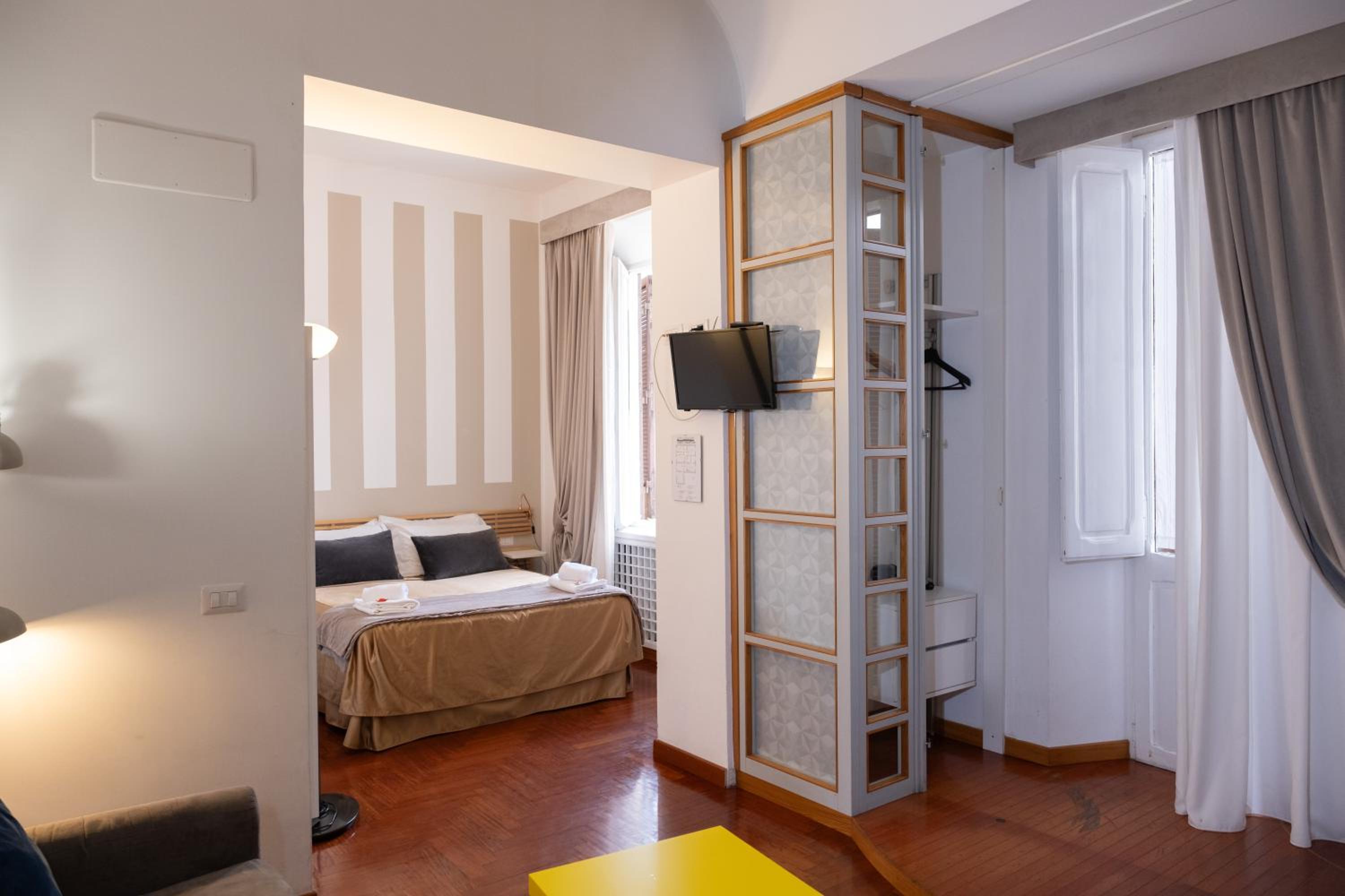 Junior Suite with Balcony photo 3