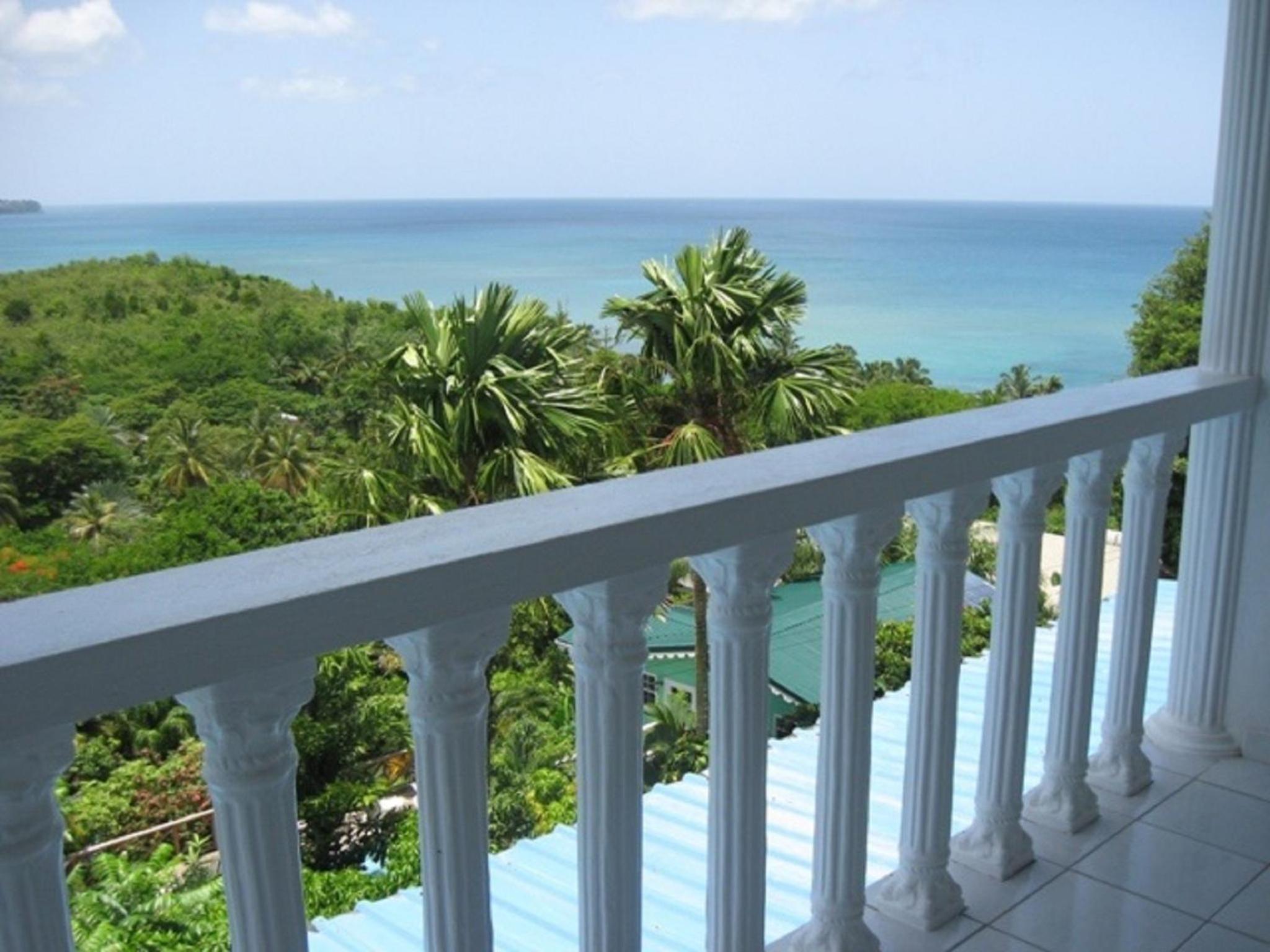 Balcony & Terrace
