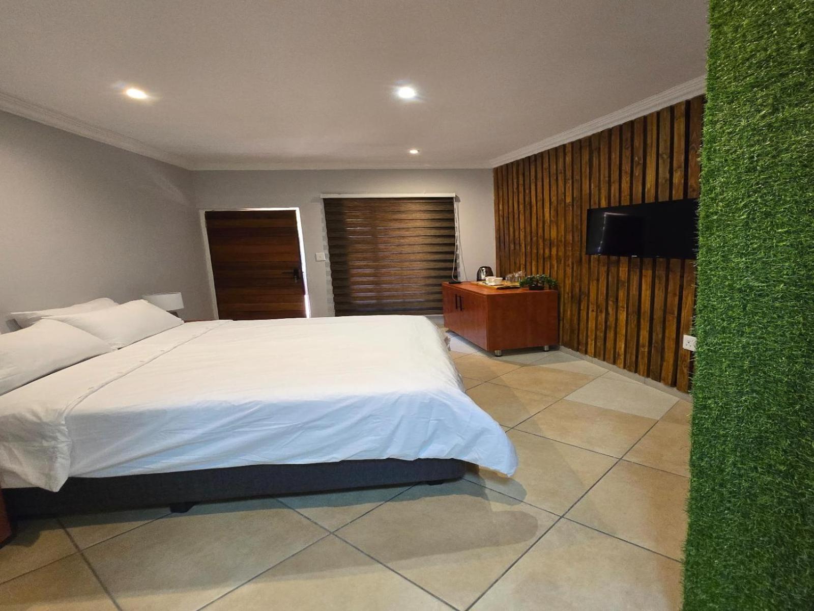 Deluxe Suite photo 2