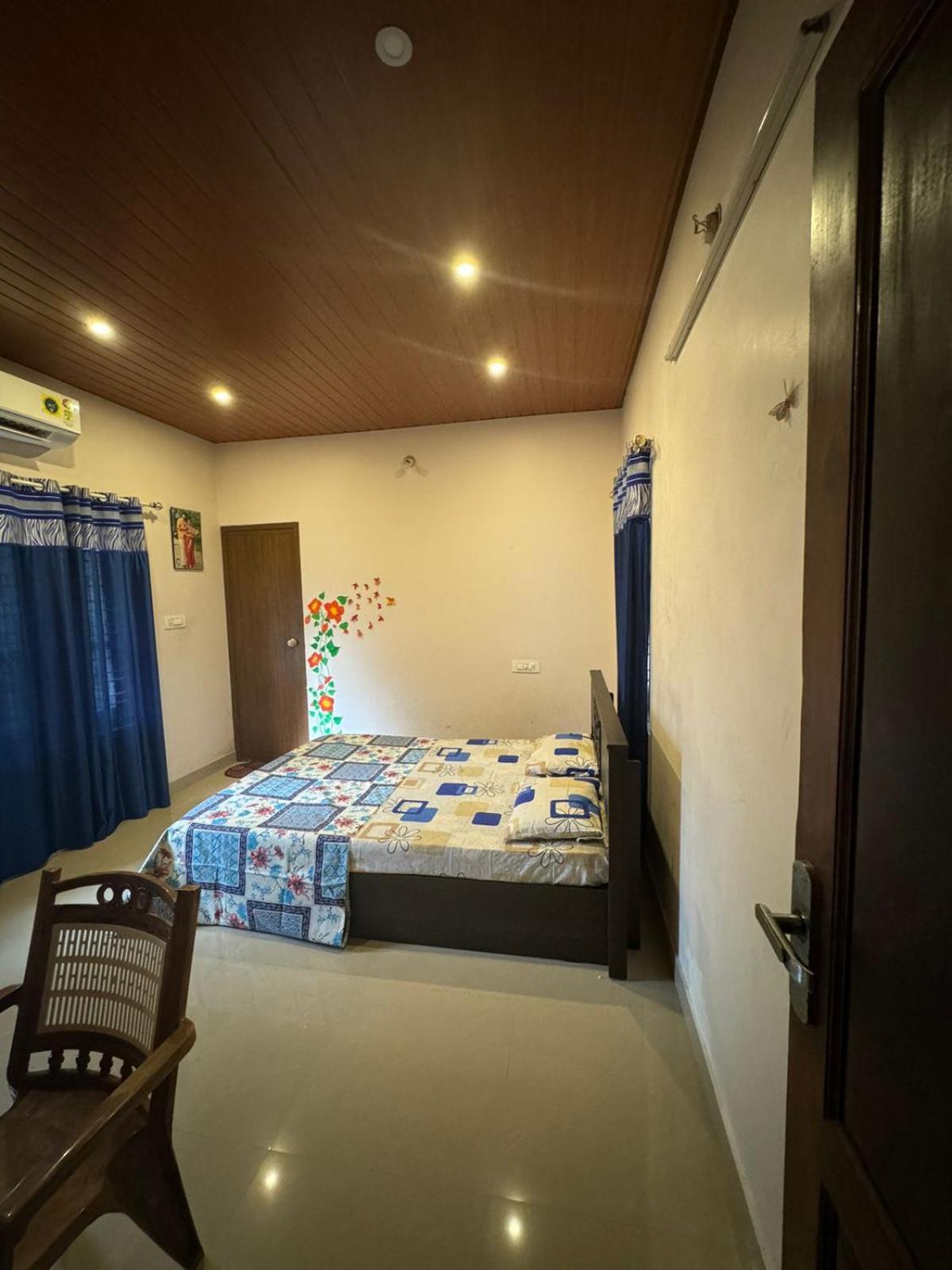 Double Room with Private Bathroom photo 2