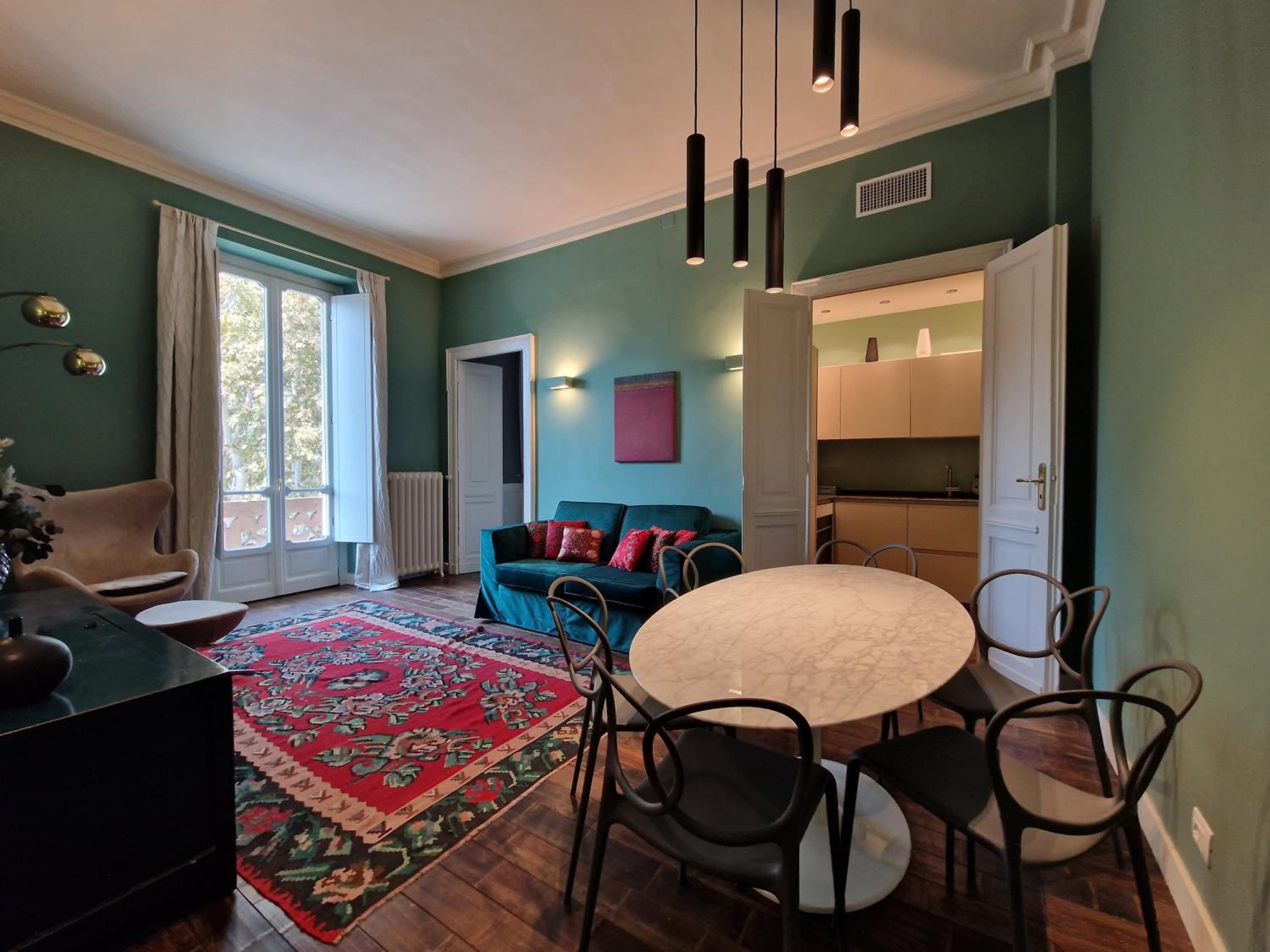 One-Bedroom Apartment