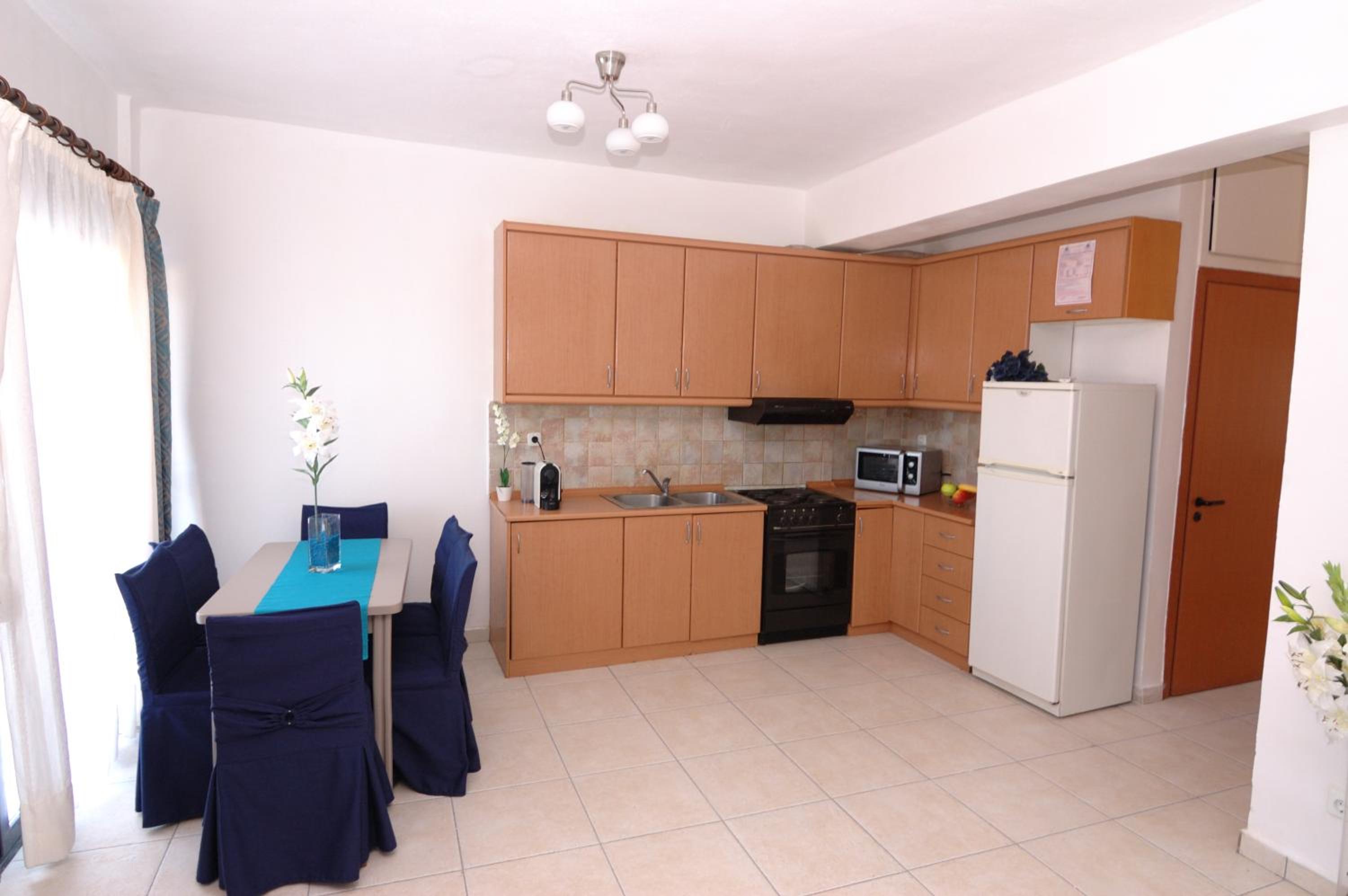 Three-Bedroom House photo 2
