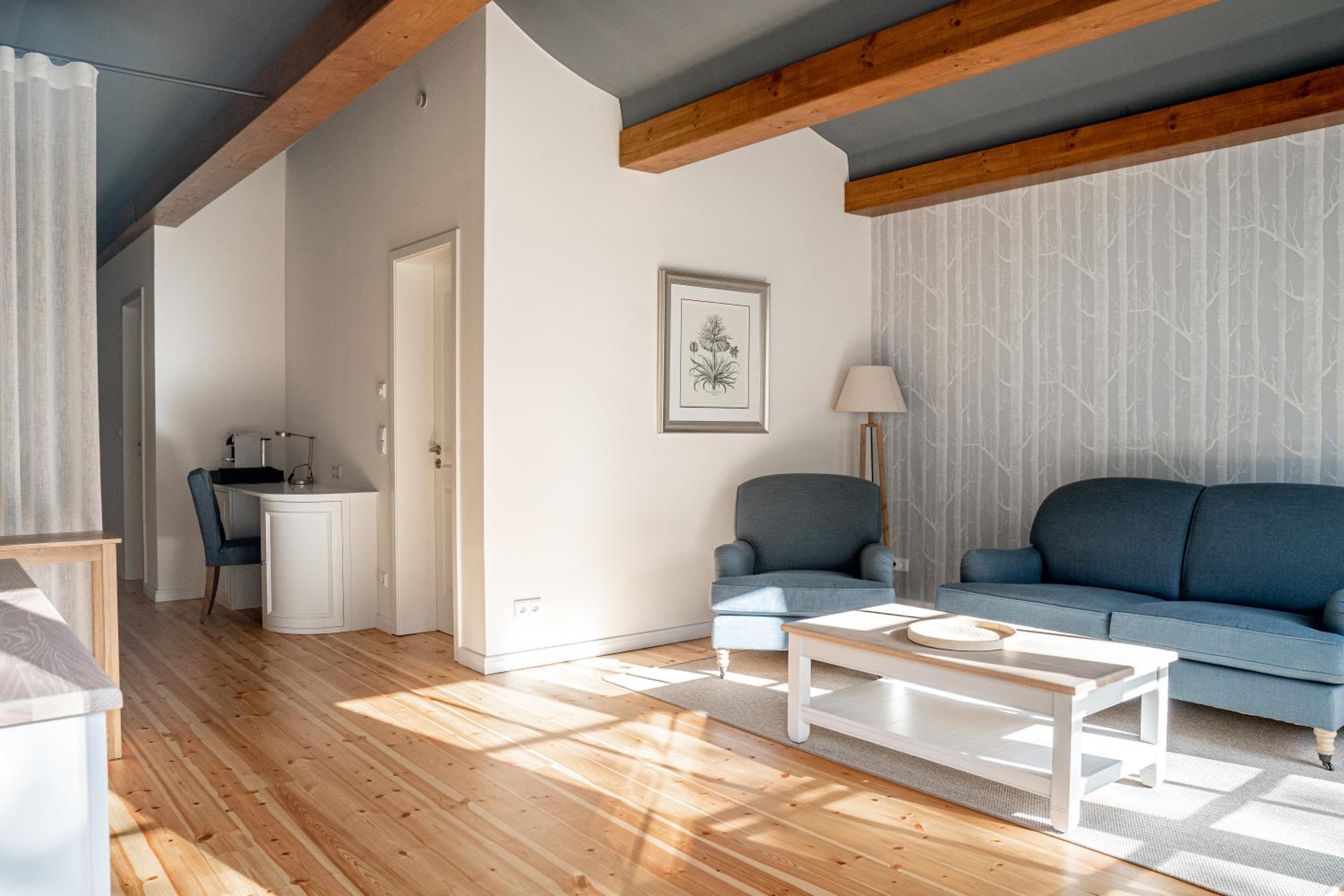 One-Bedroom Suite
