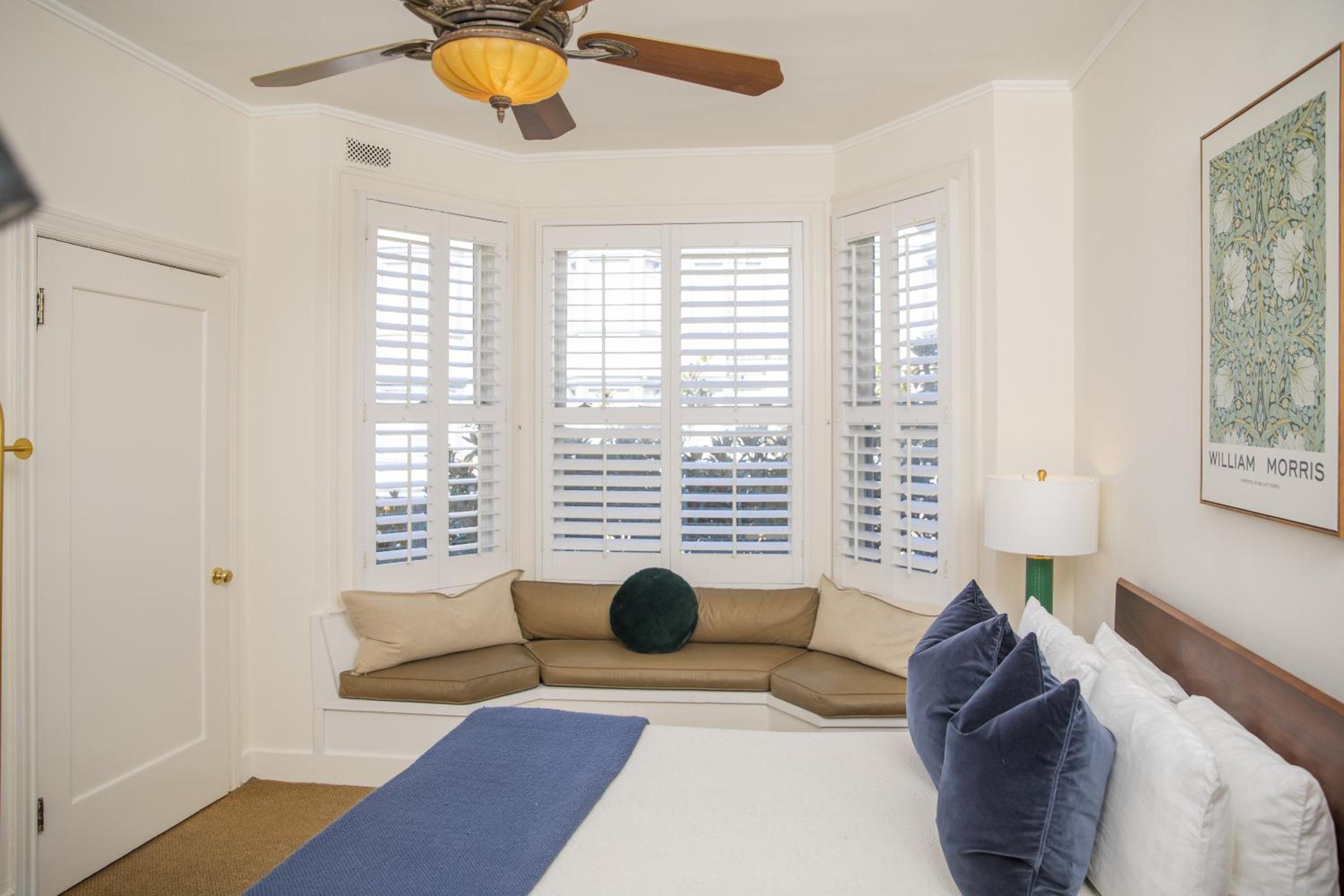 Standard Queen Room - Photo 2