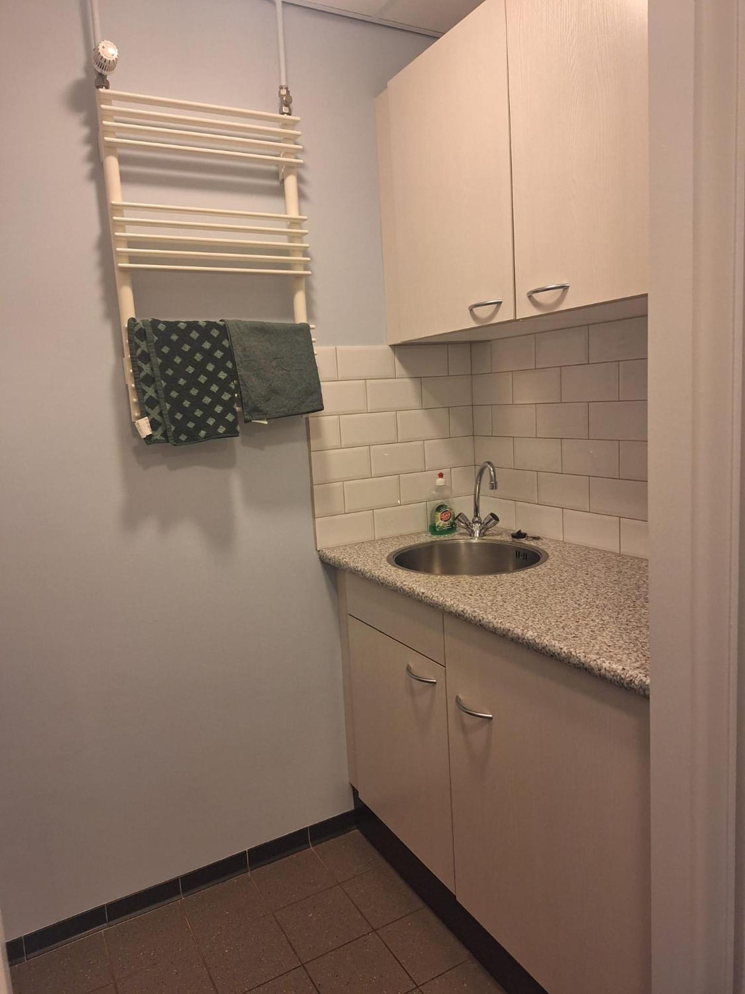Budget Twin Room photo 3