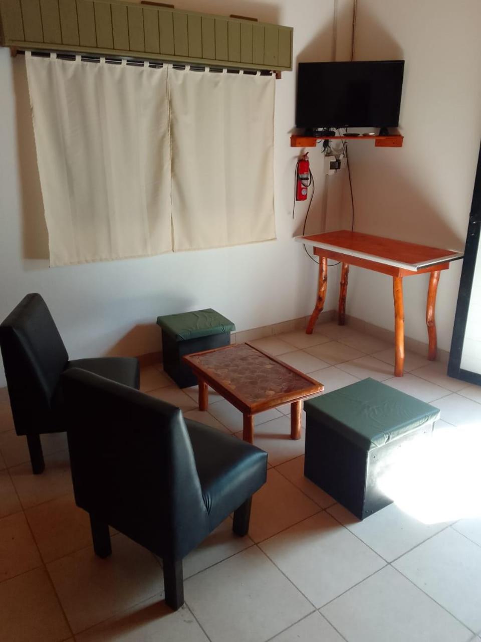 One-Bedroom House photo 1