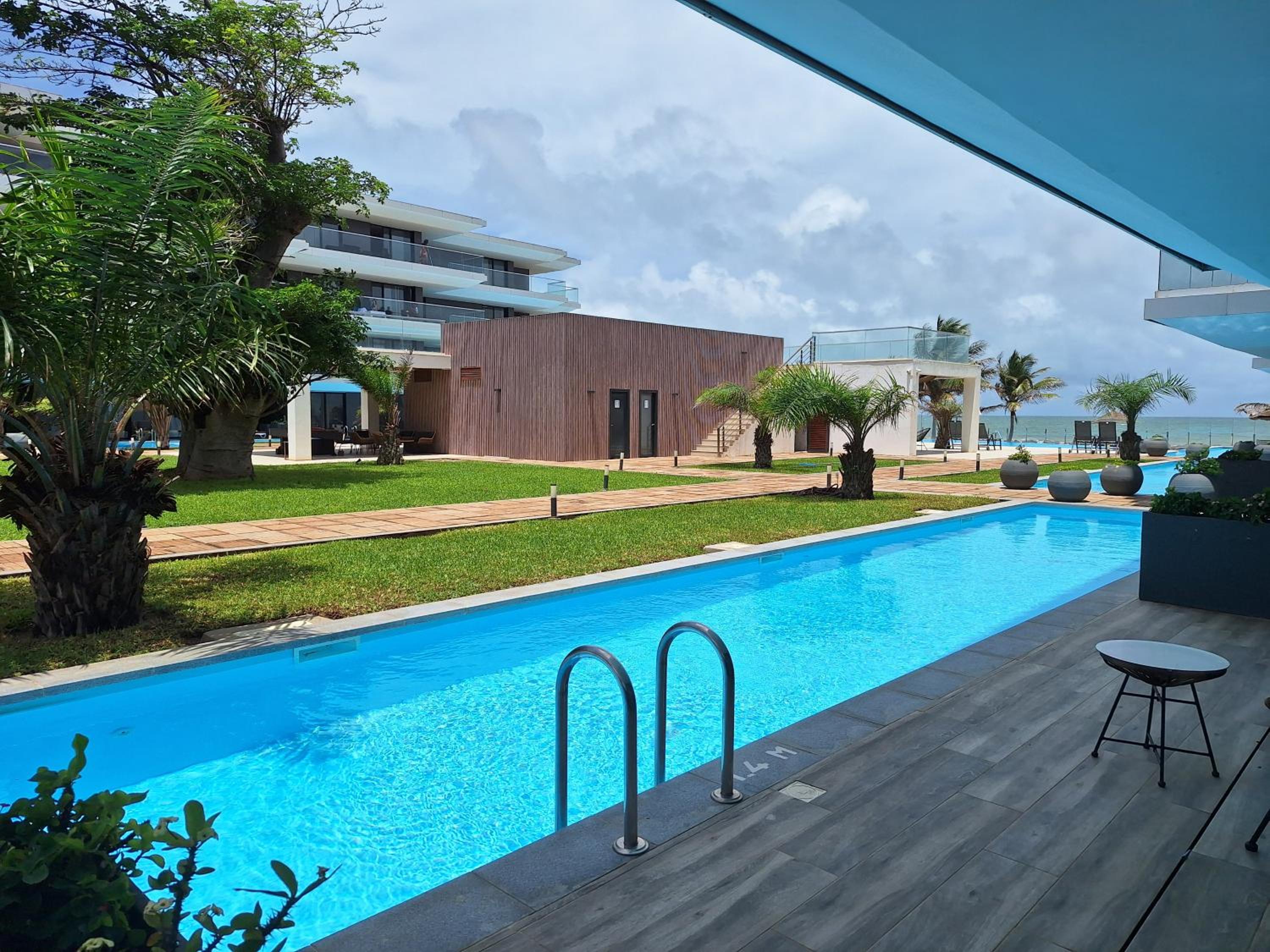 One-Bedroom Apartment with Swim up pool photo 3