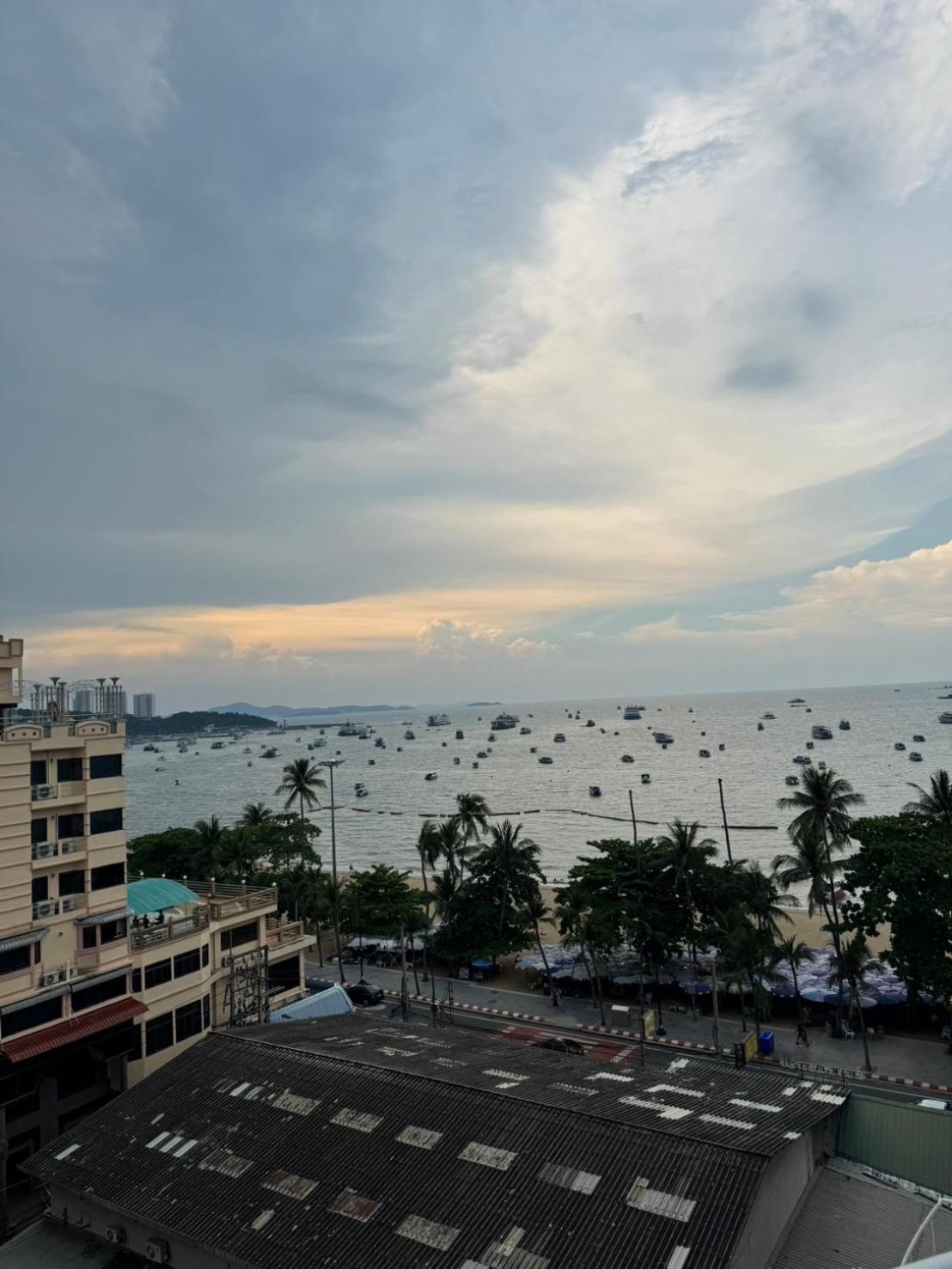 King Room with Sea View - Photo 9
